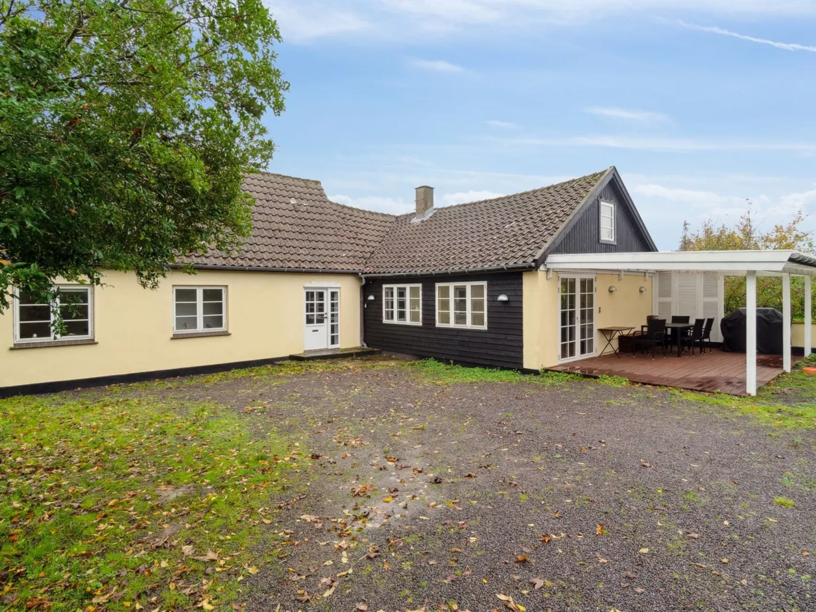 "Edele" - 3.8km from the sea