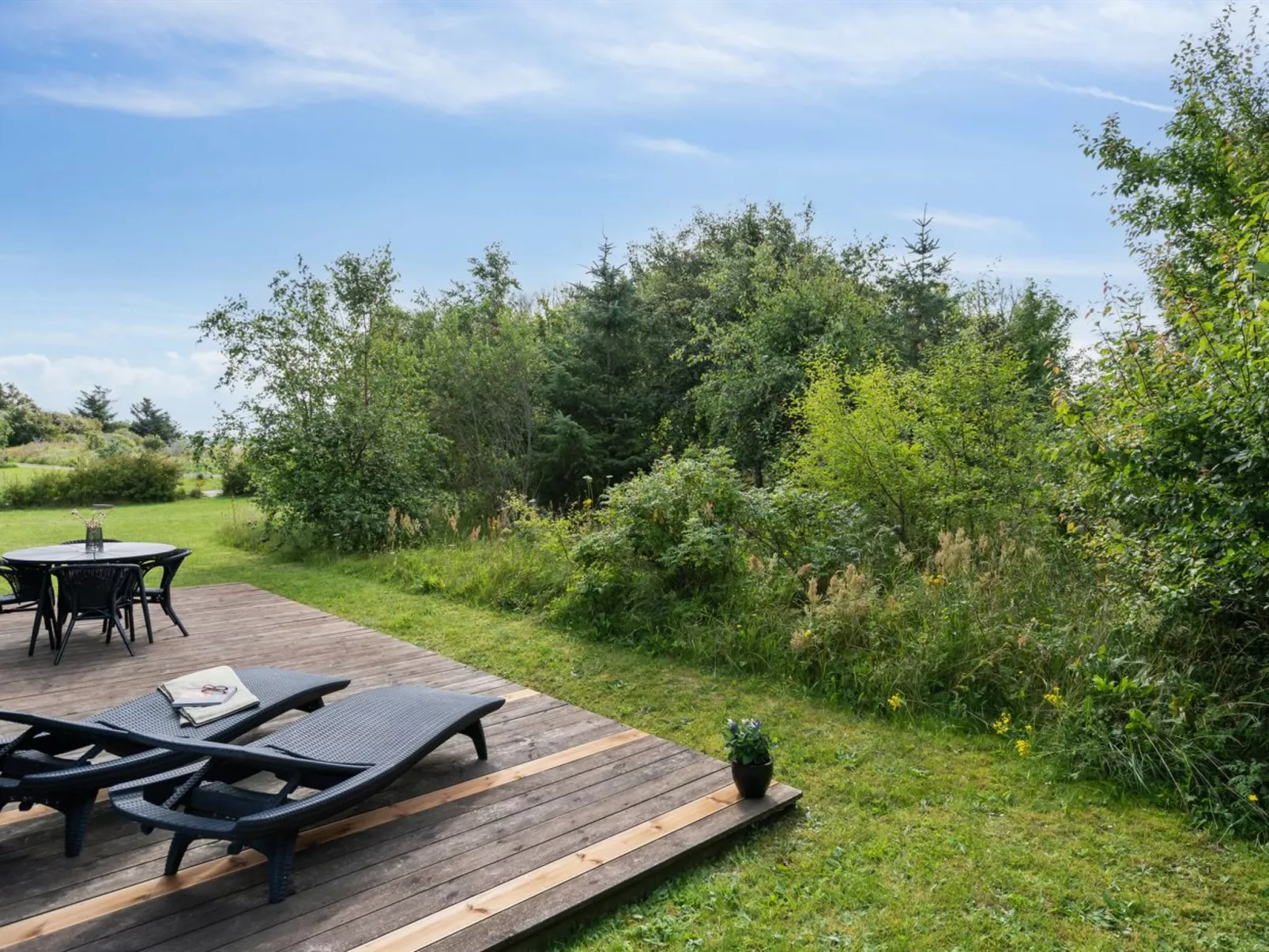 "Herdie" - 900m from the sea-Buiten