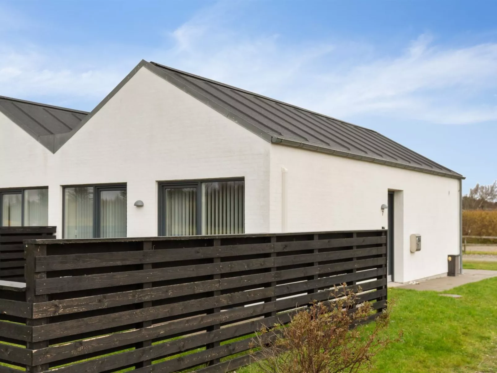 "Helemine" - 400m from the sea-Buiten