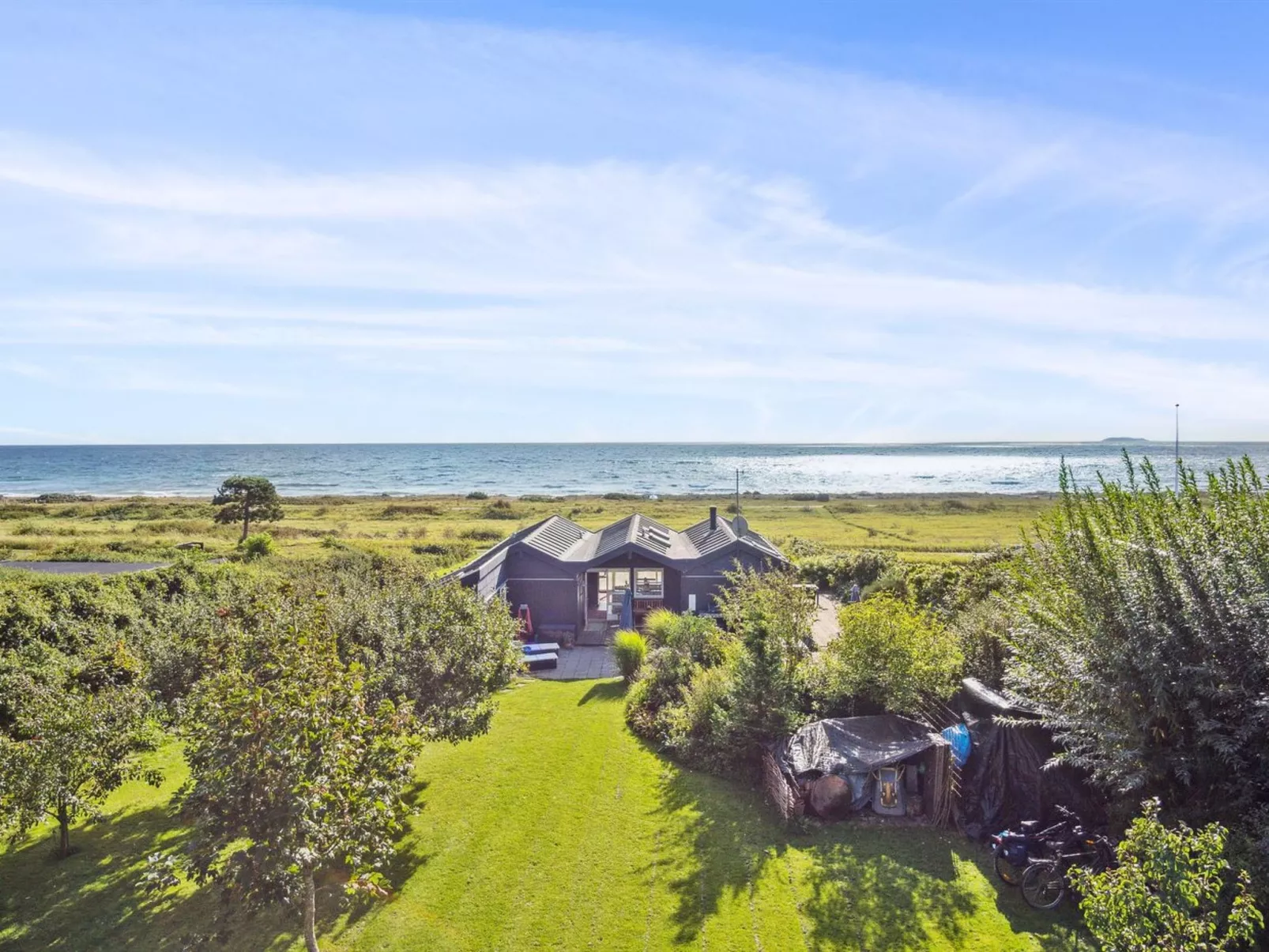 "Iivari" - 70m from the sea-Buiten