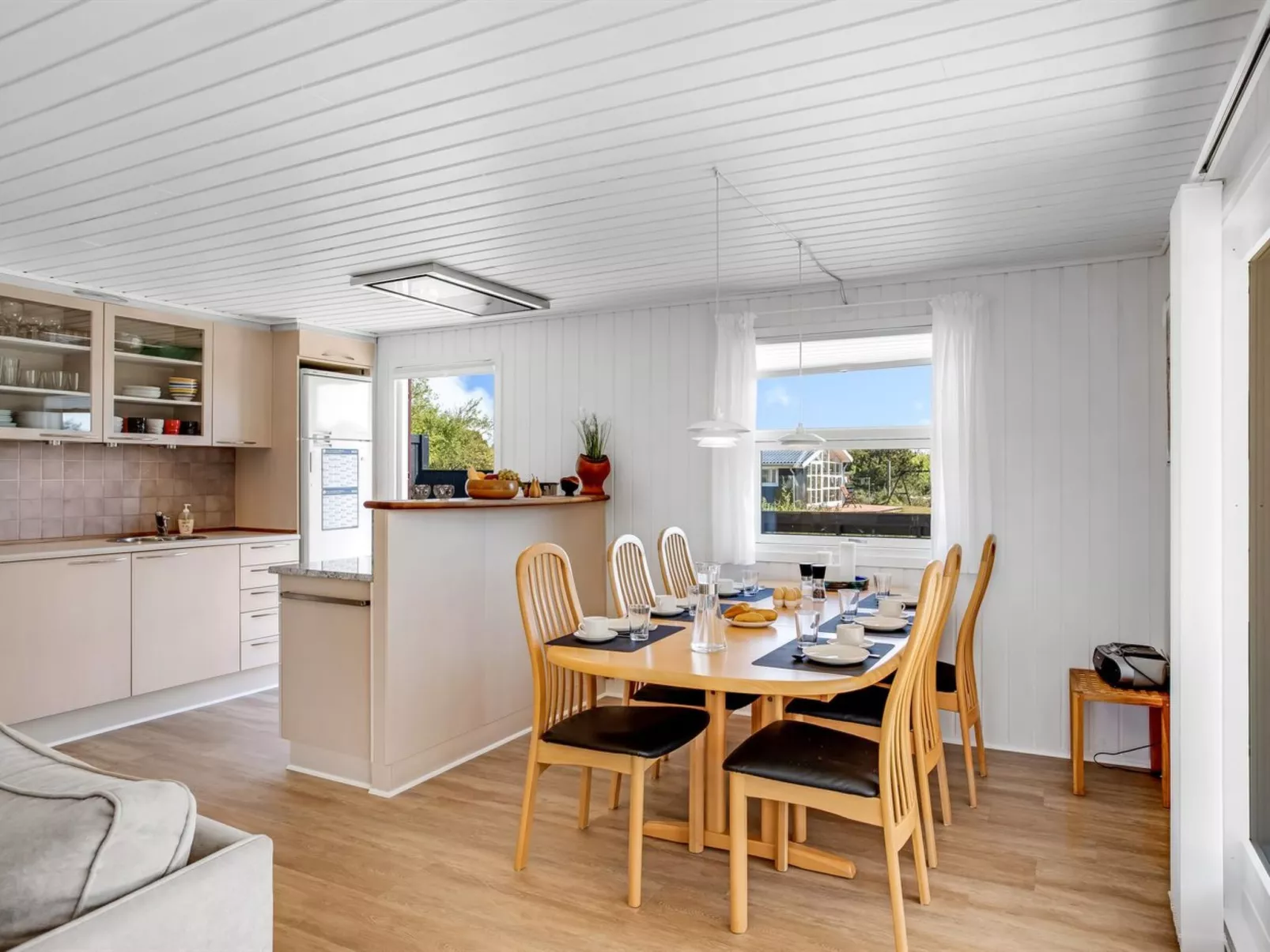 "Bentine" - 400m from the sea-Binnen