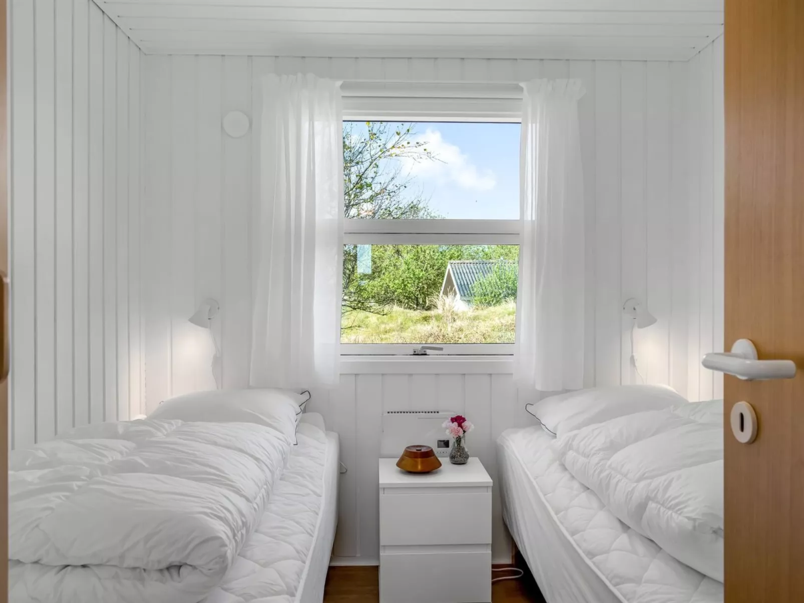 "Bentine" - 400m from the sea-Binnen