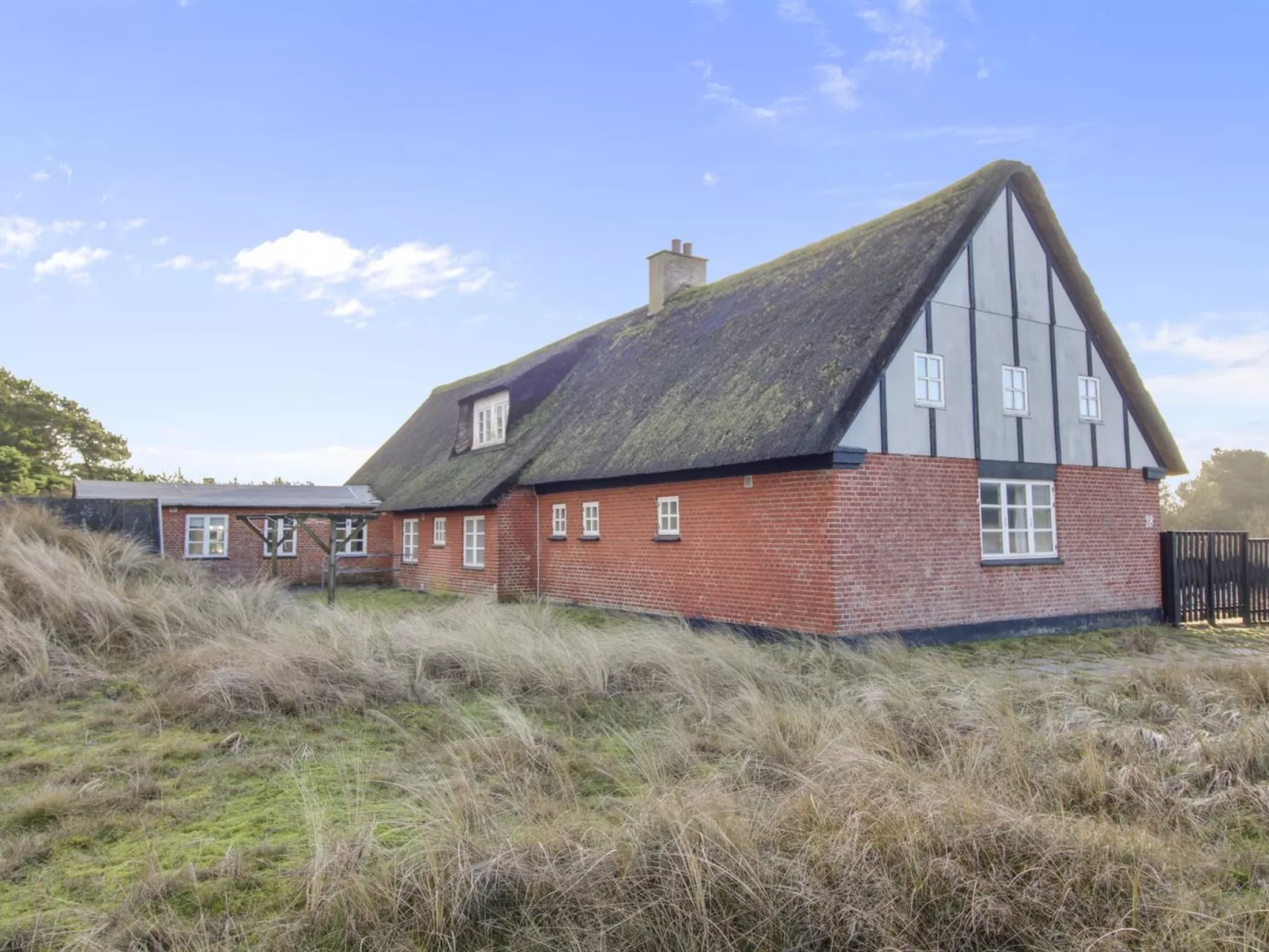 "Labarnas" - 800m from the sea-Buiten
