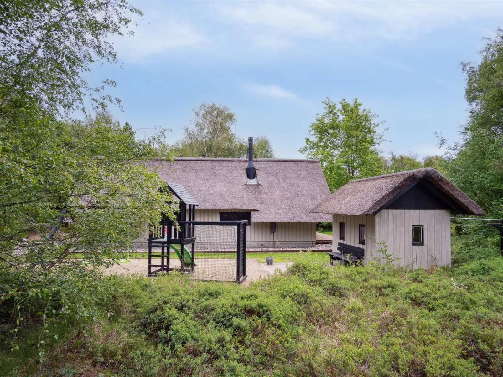 "Aghwith" - 1.2km from the sea-Buiten