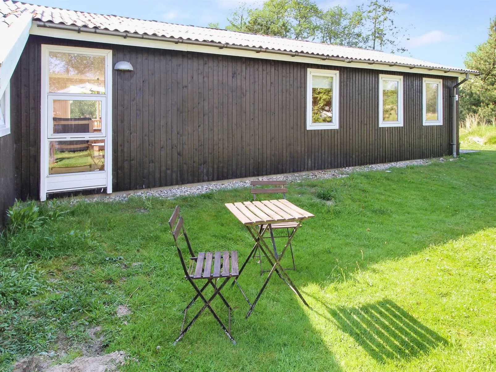 "Nielsine" - 1.5km from the sea-Binnen