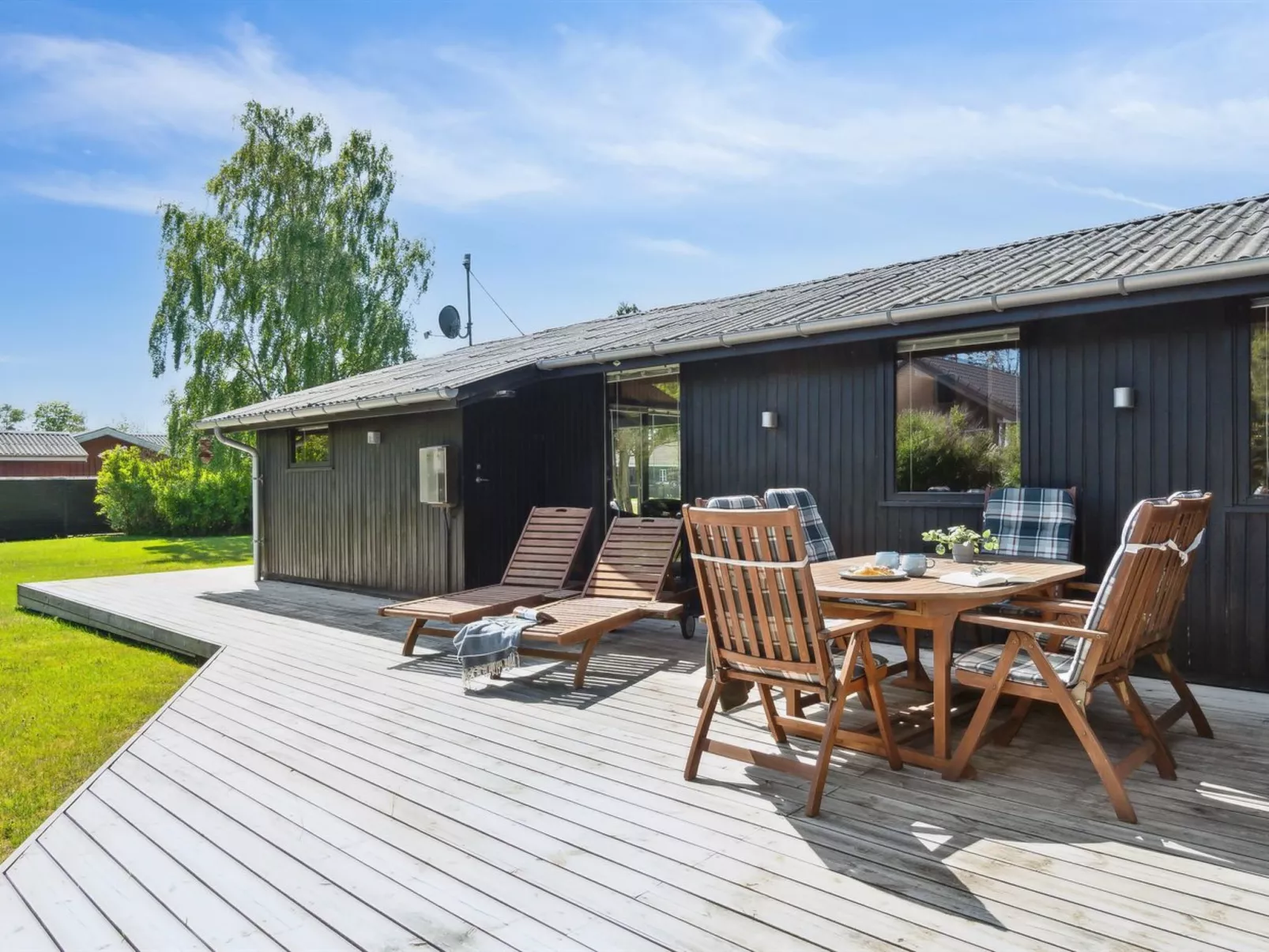 "Litle" - 600m from the sea-Buiten