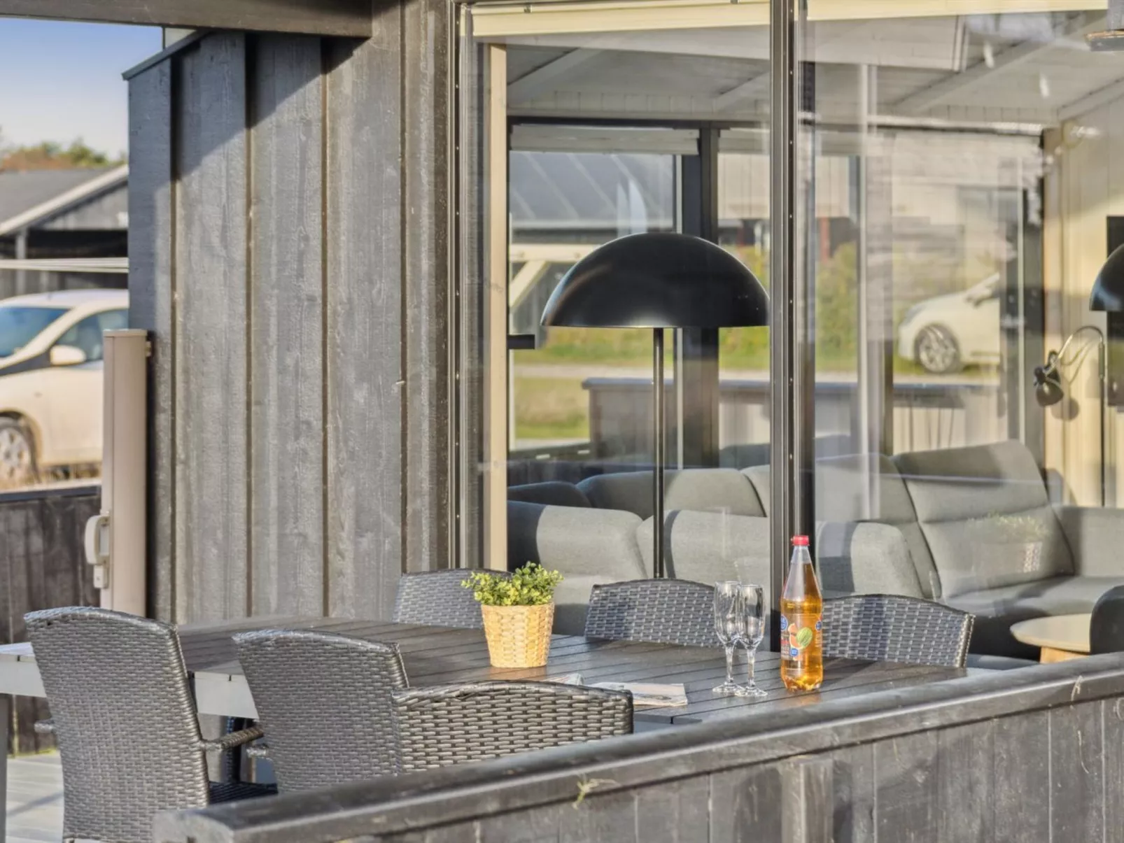 "Auvo" - 600m from the sea-Buiten