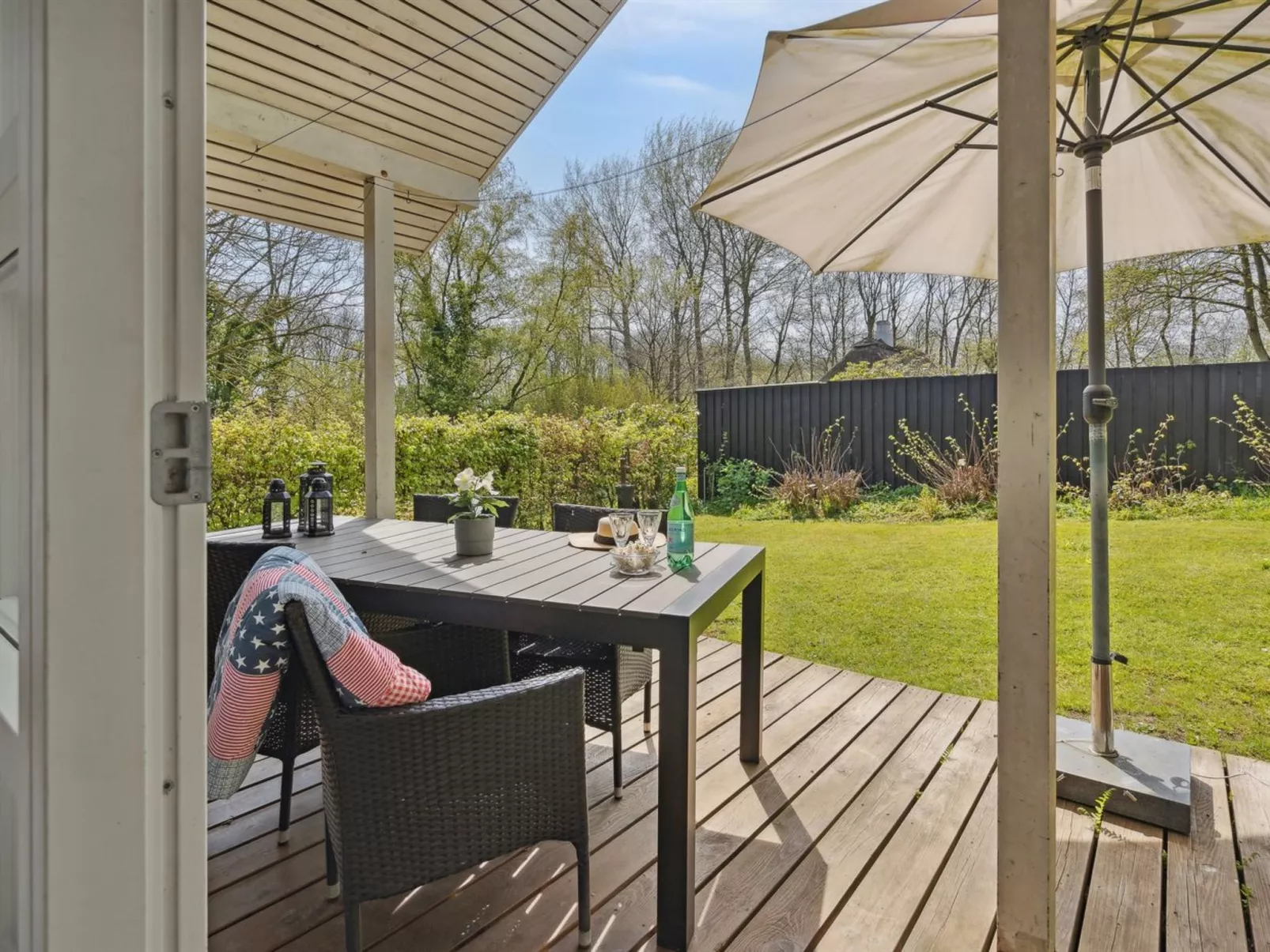 "Regine" - 150m from the sea-Buiten