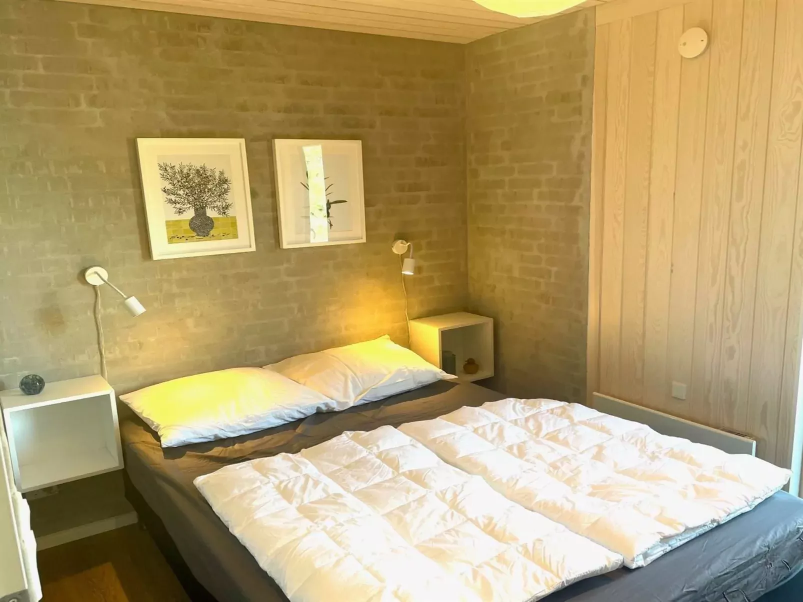"Hinda" - 1.2km from the sea-Binnen
