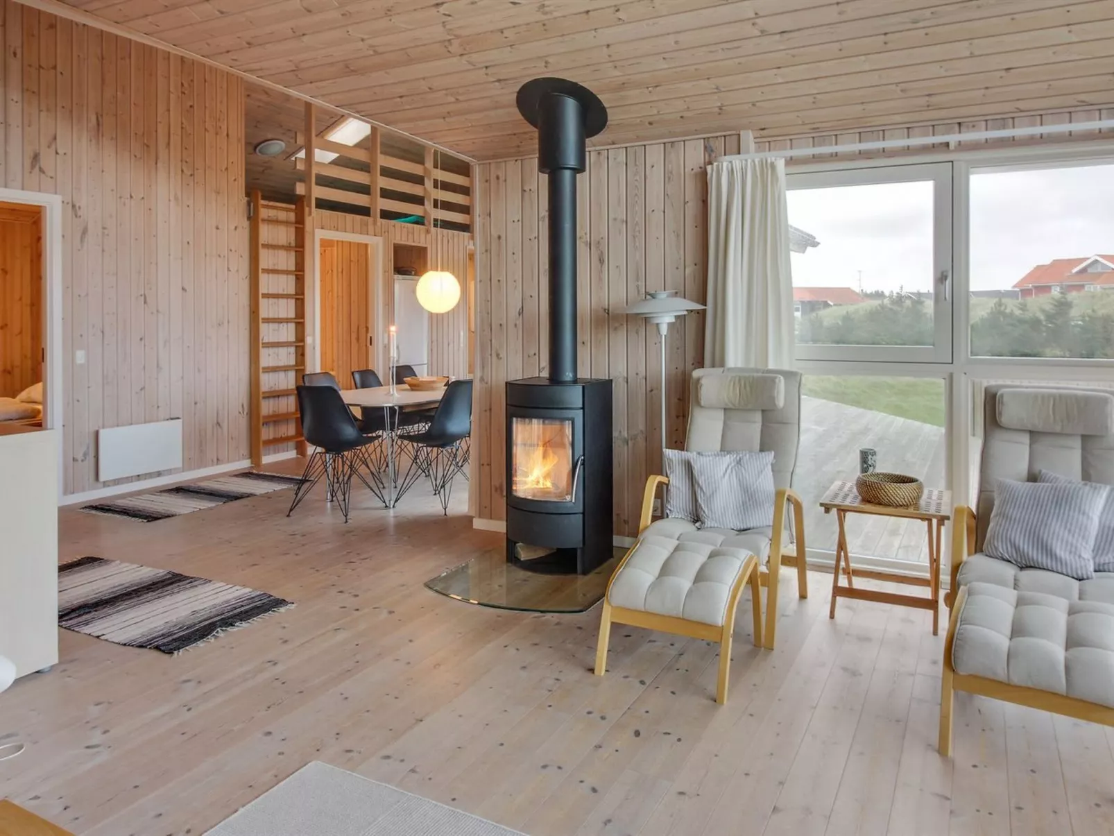 "Ilkka" - 400m from the sea