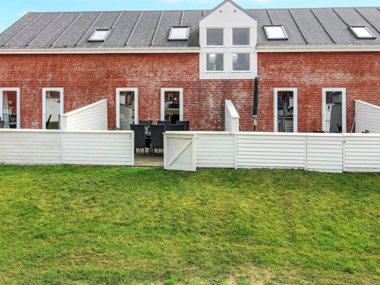 "Ilka" - 2.3km from the sea-Buiten
