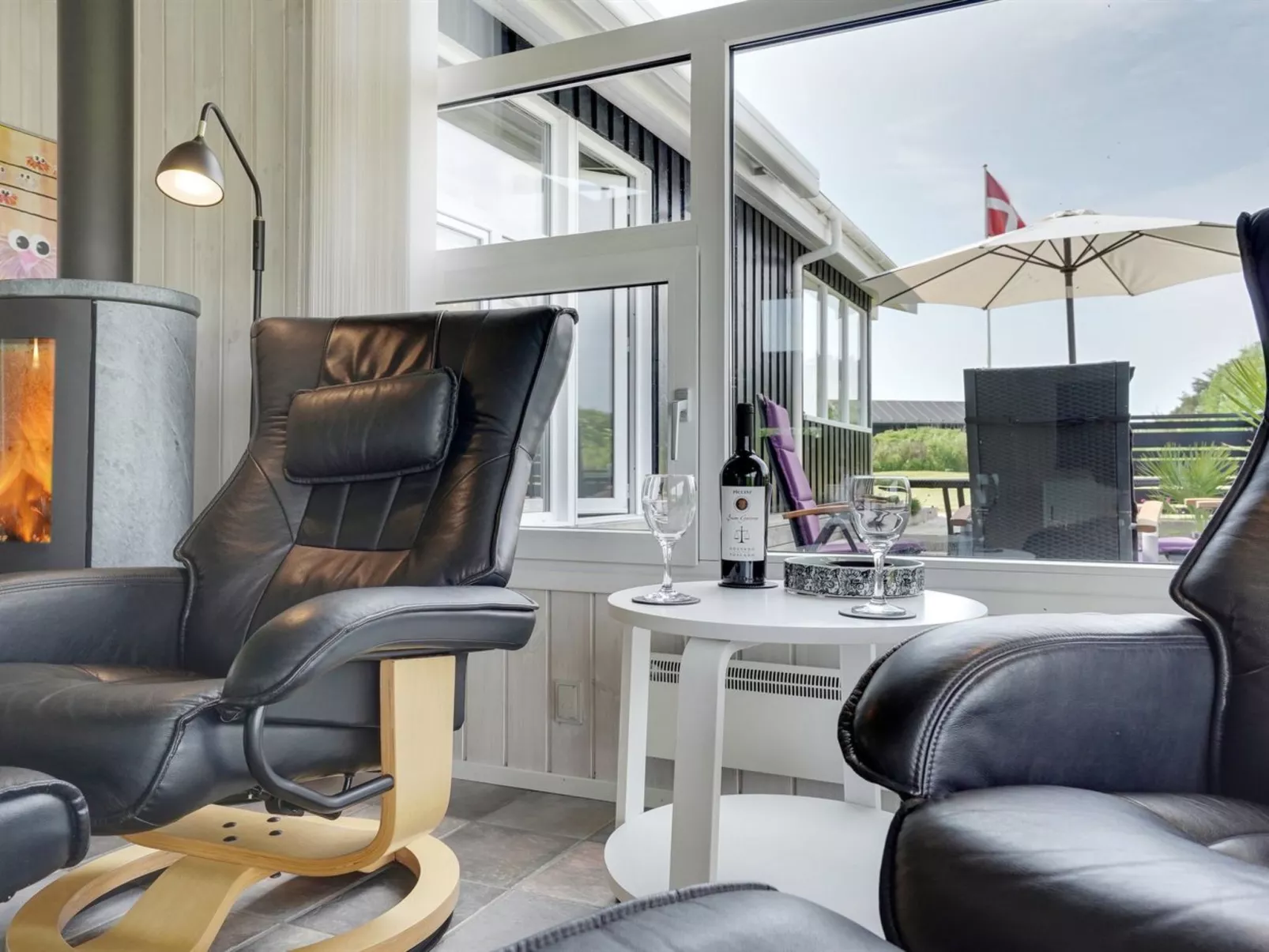 "Tinja" - 700m from the sea-Binnen