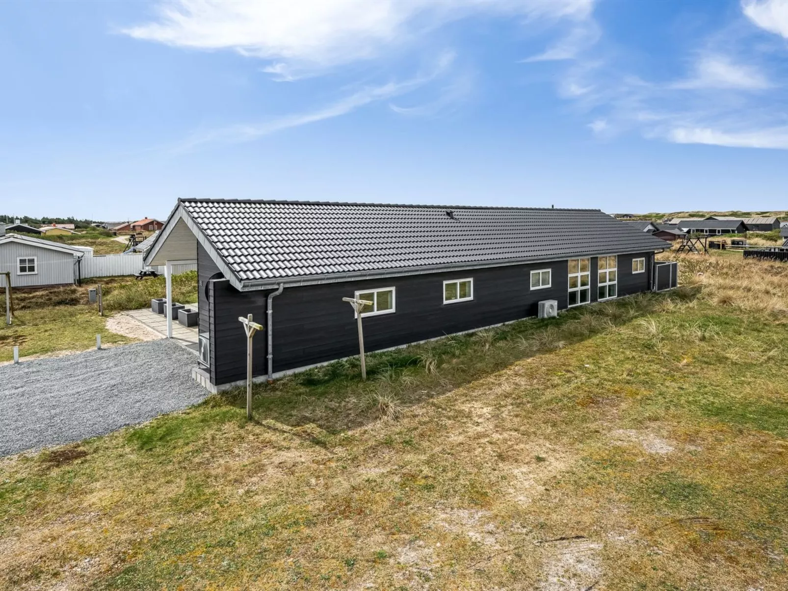 "Ennie" -  from the sea-Buiten