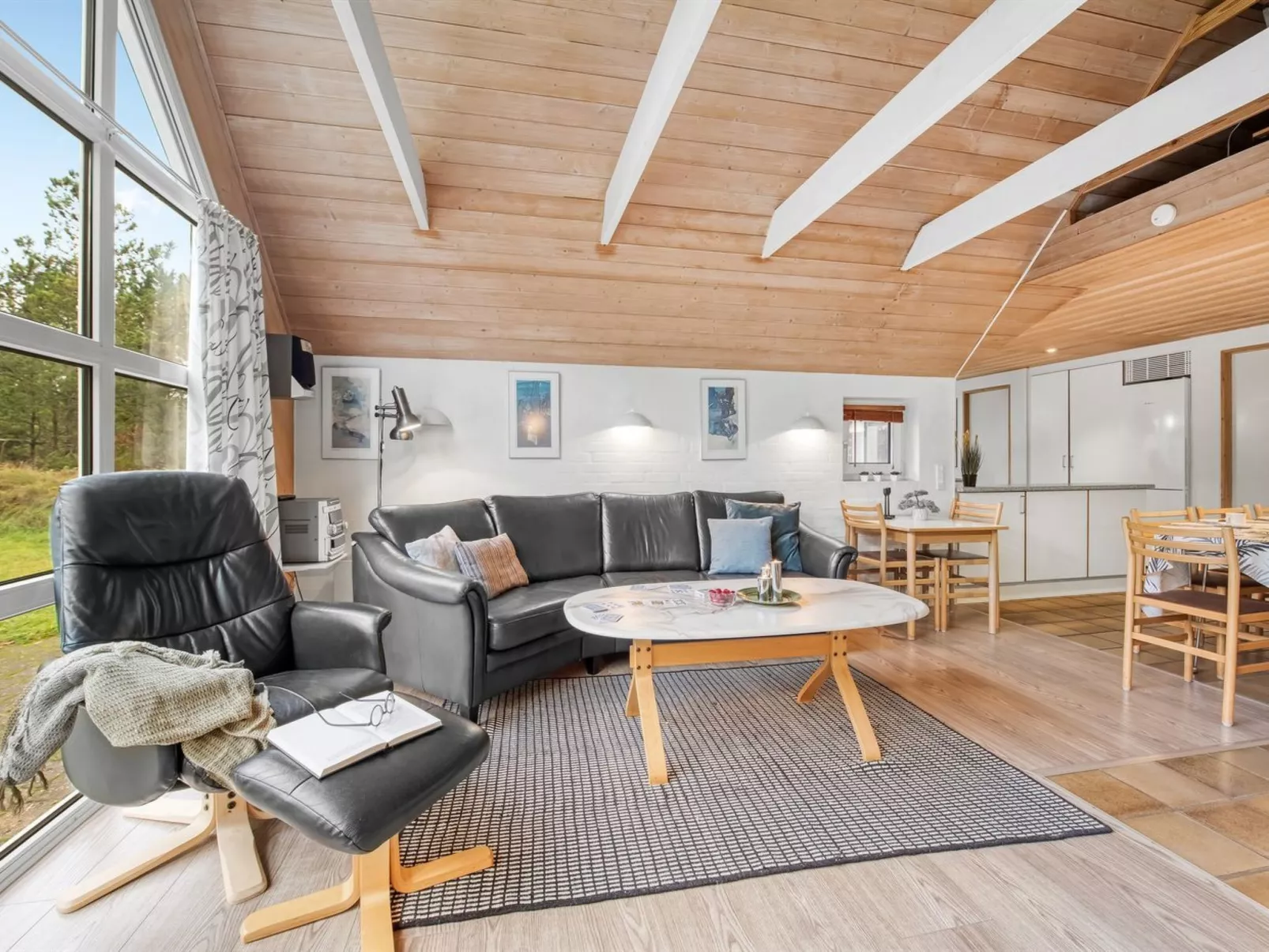 "Dorris" - 4.3km from the sea-Binnen