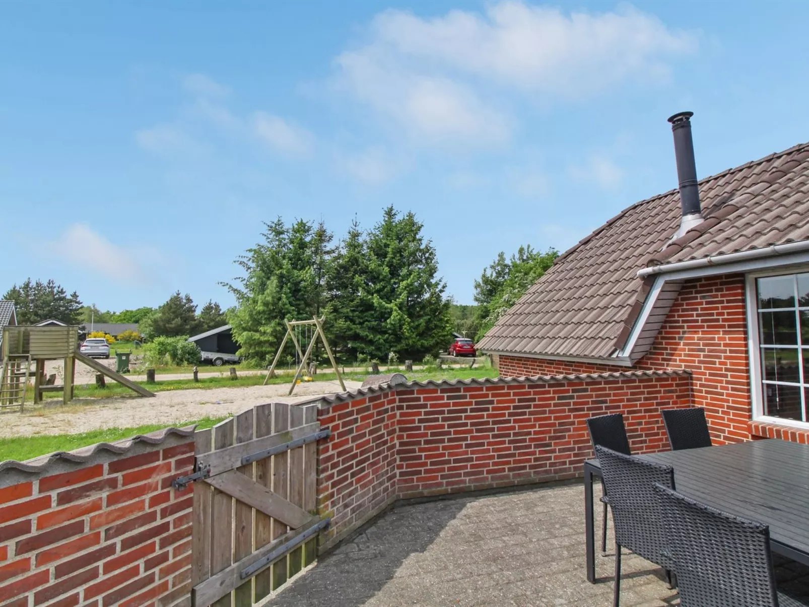 "Joona" - 12km from the sea-Buiten