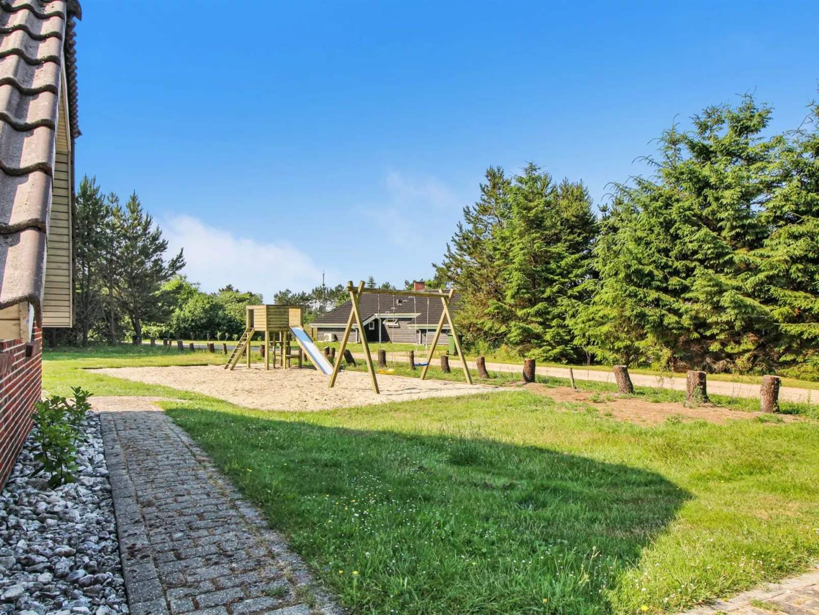 "Joona" - 12km from the sea-Buiten