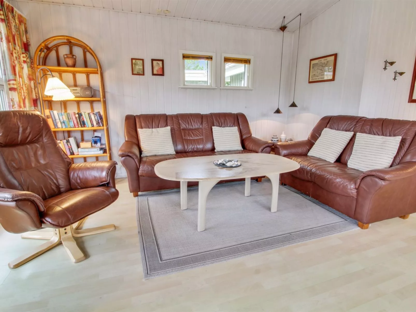 "Silva" - 3.9km from the sea-Binnen