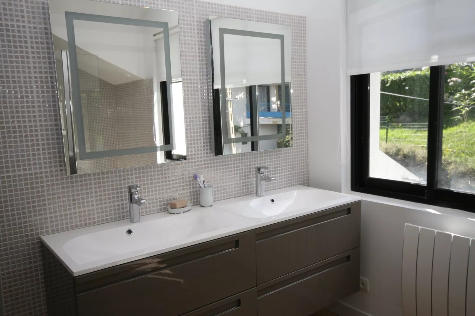 Sur les Quais-Badkamer