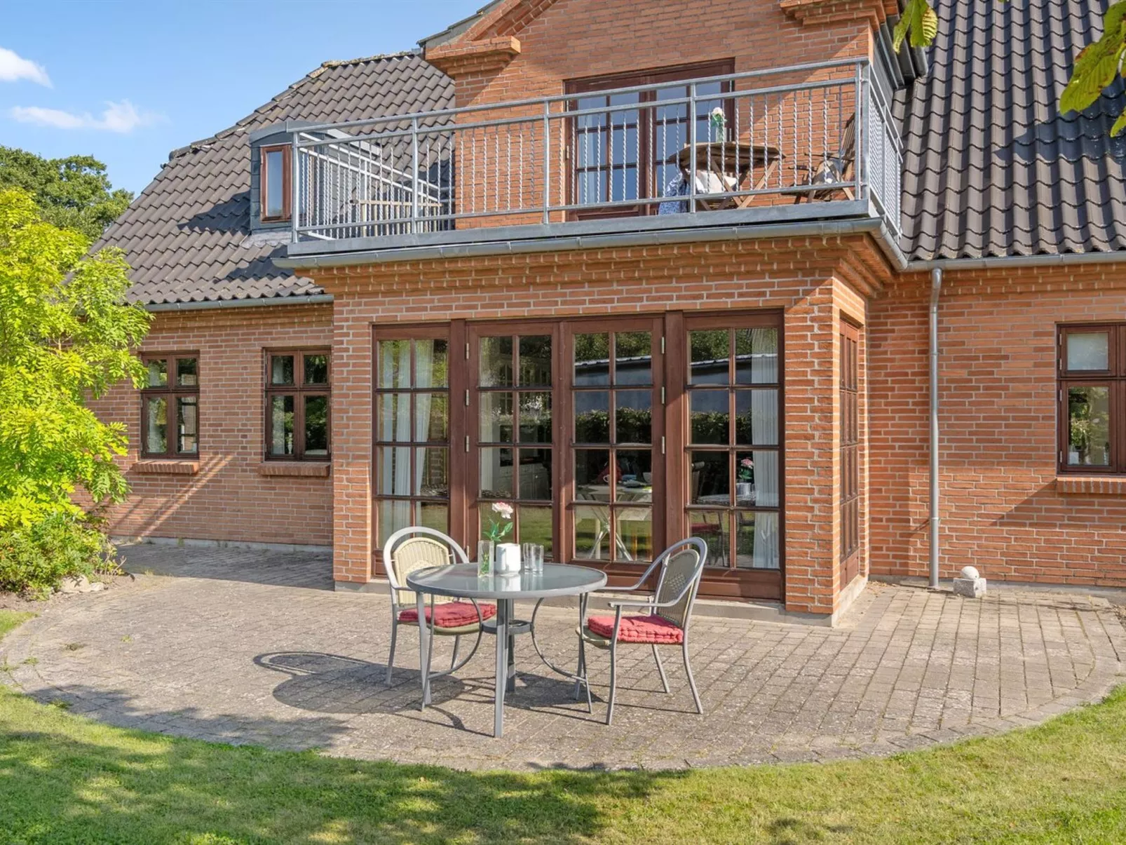 "Iarund" - 500m to the inlet-Buiten