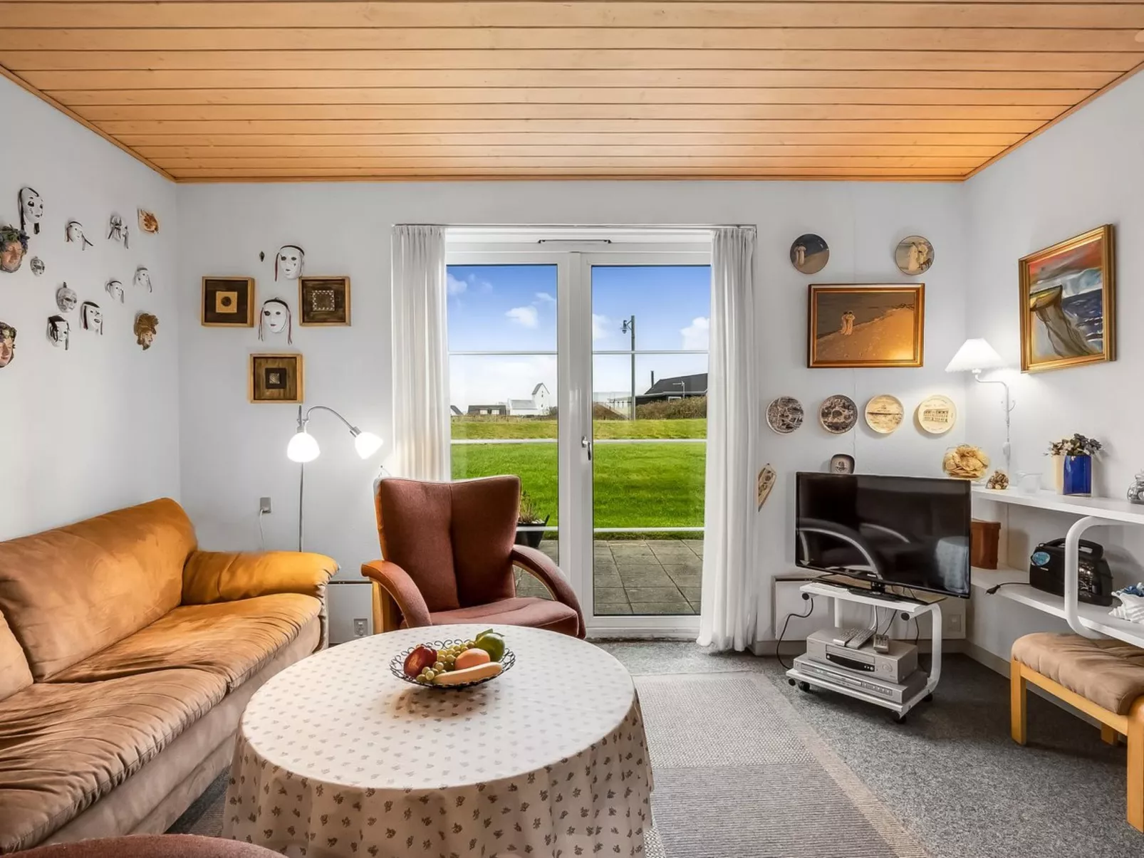 "Kaisa" - 200m from the sea