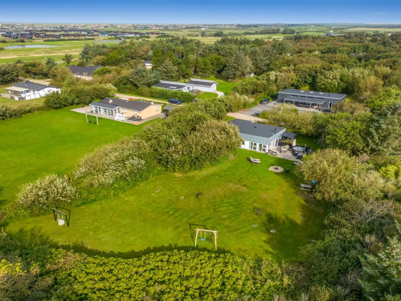 "Jerrit" - 1.4km from the sea-Buiten