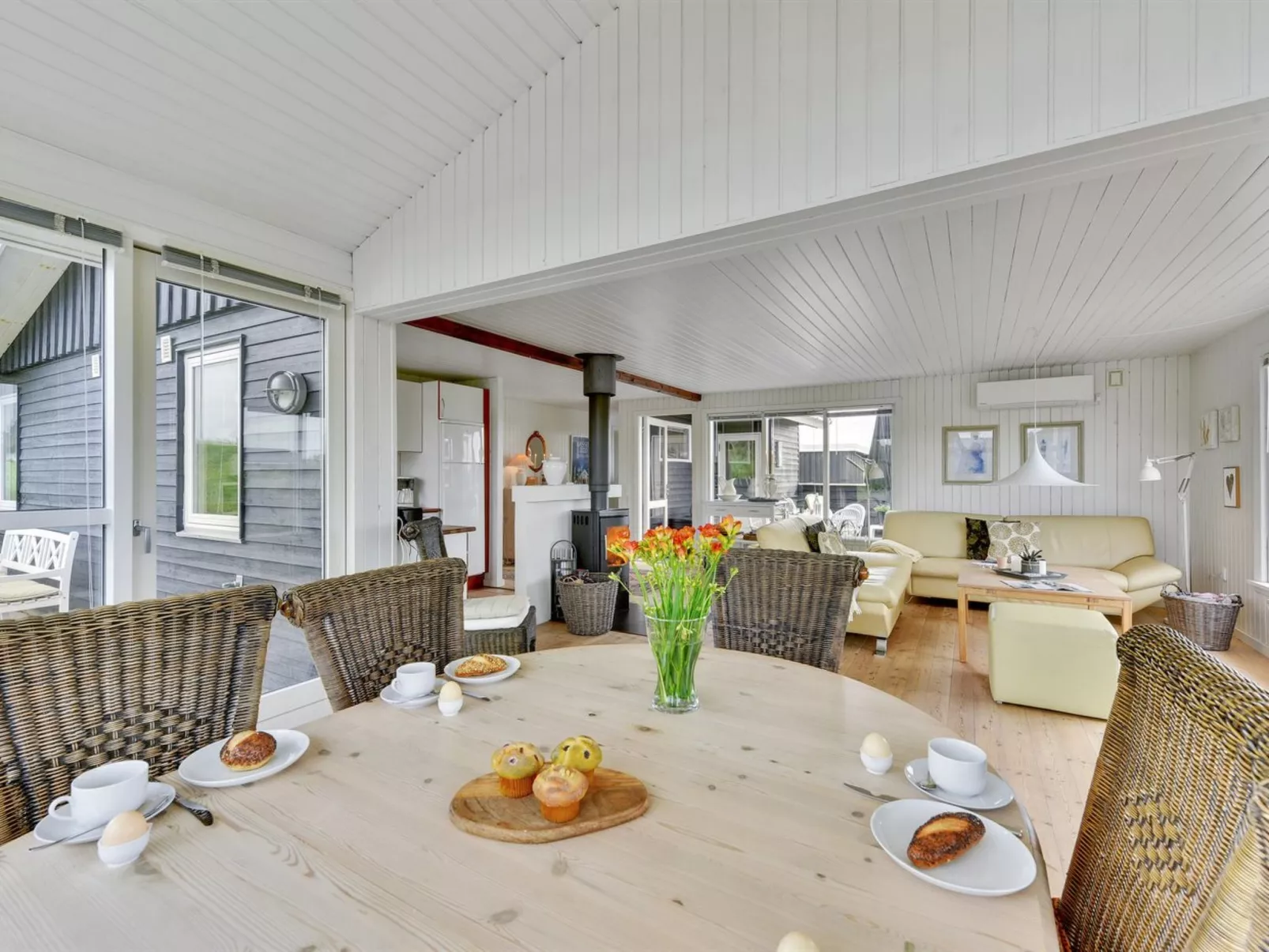 "Marika" - 500m from the sea-Binnen
