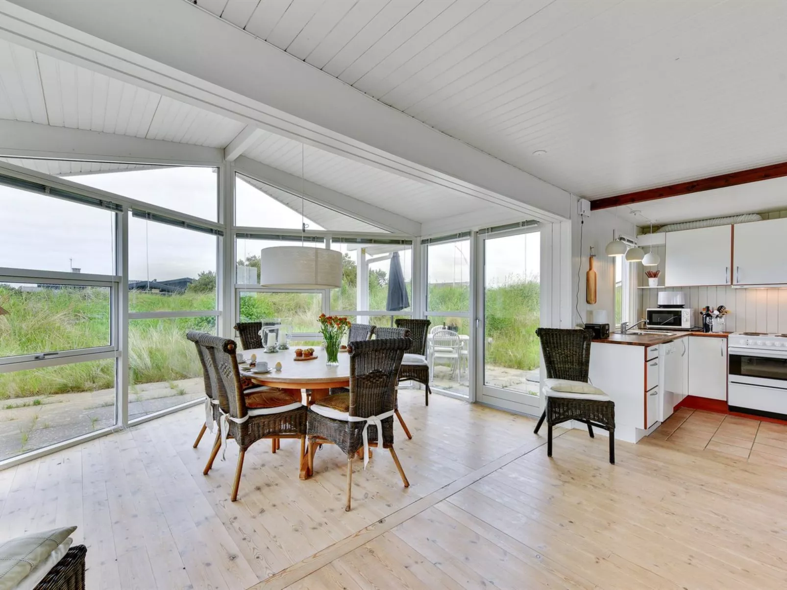 "Marika" - 500m from the sea-Binnen