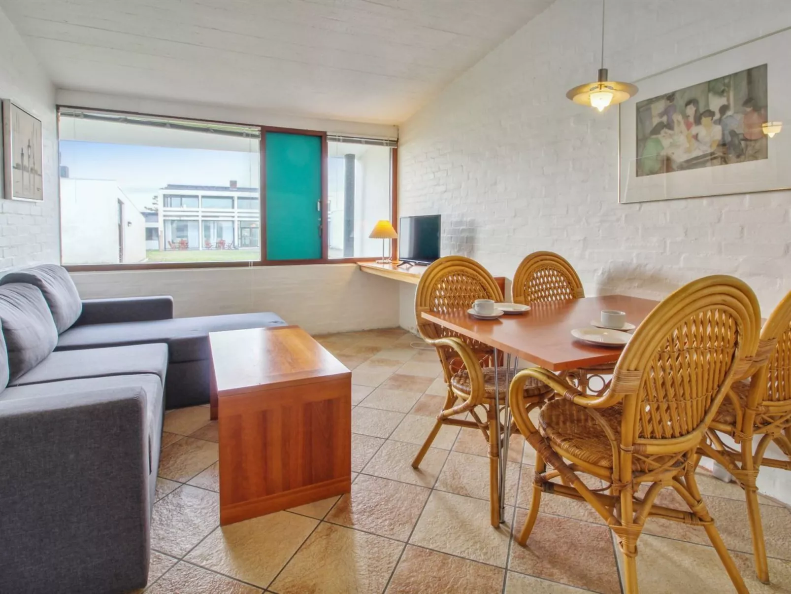 "Illughi" - 500m from the sea