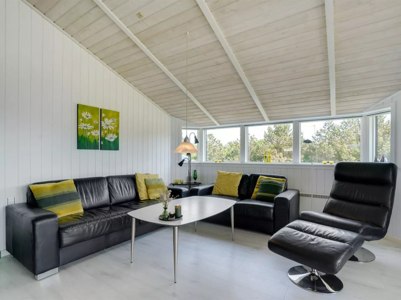 "Thove" - 600m from the sea