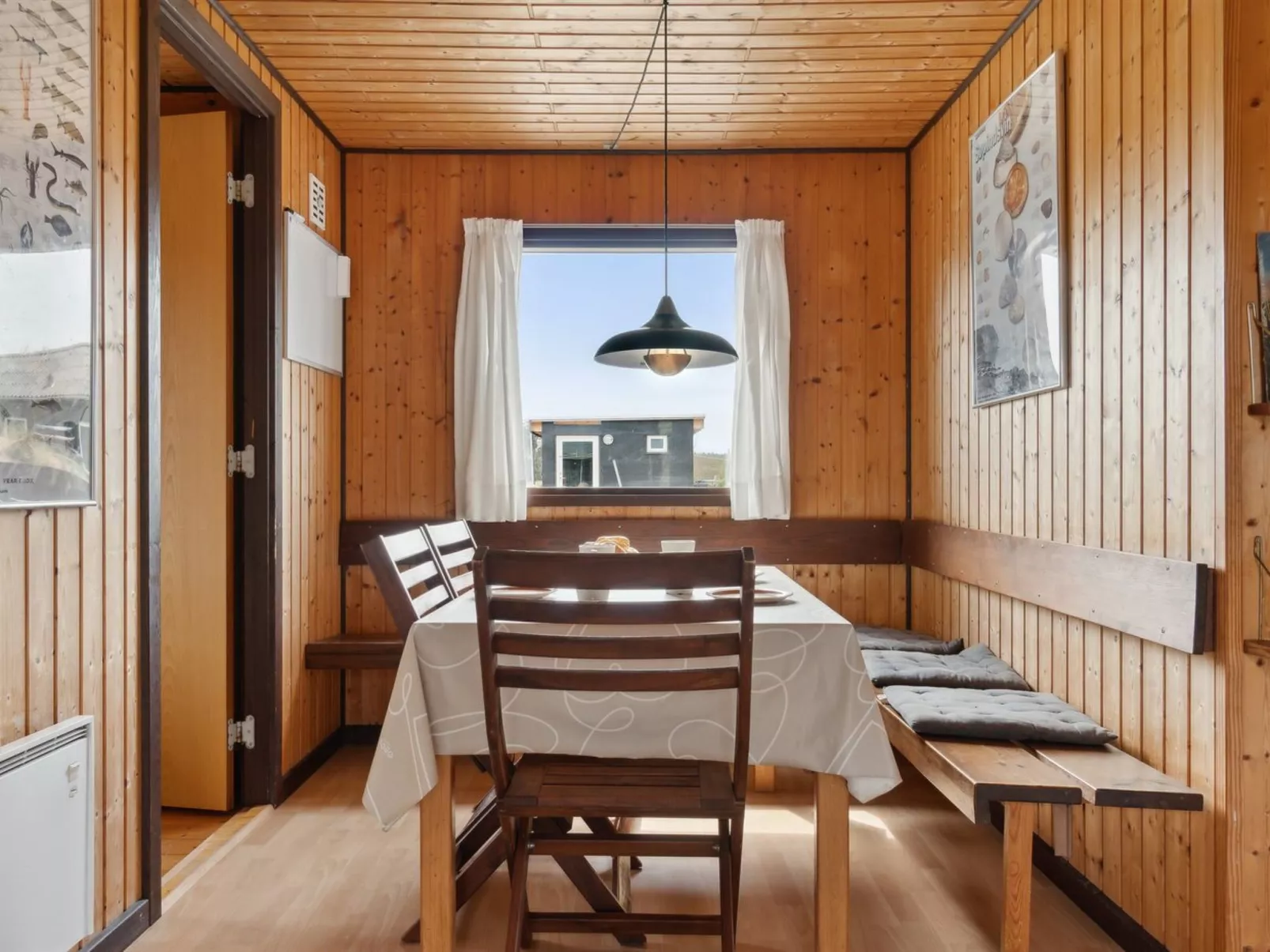 "Sulo" - 1.4km from the sea-Binnen