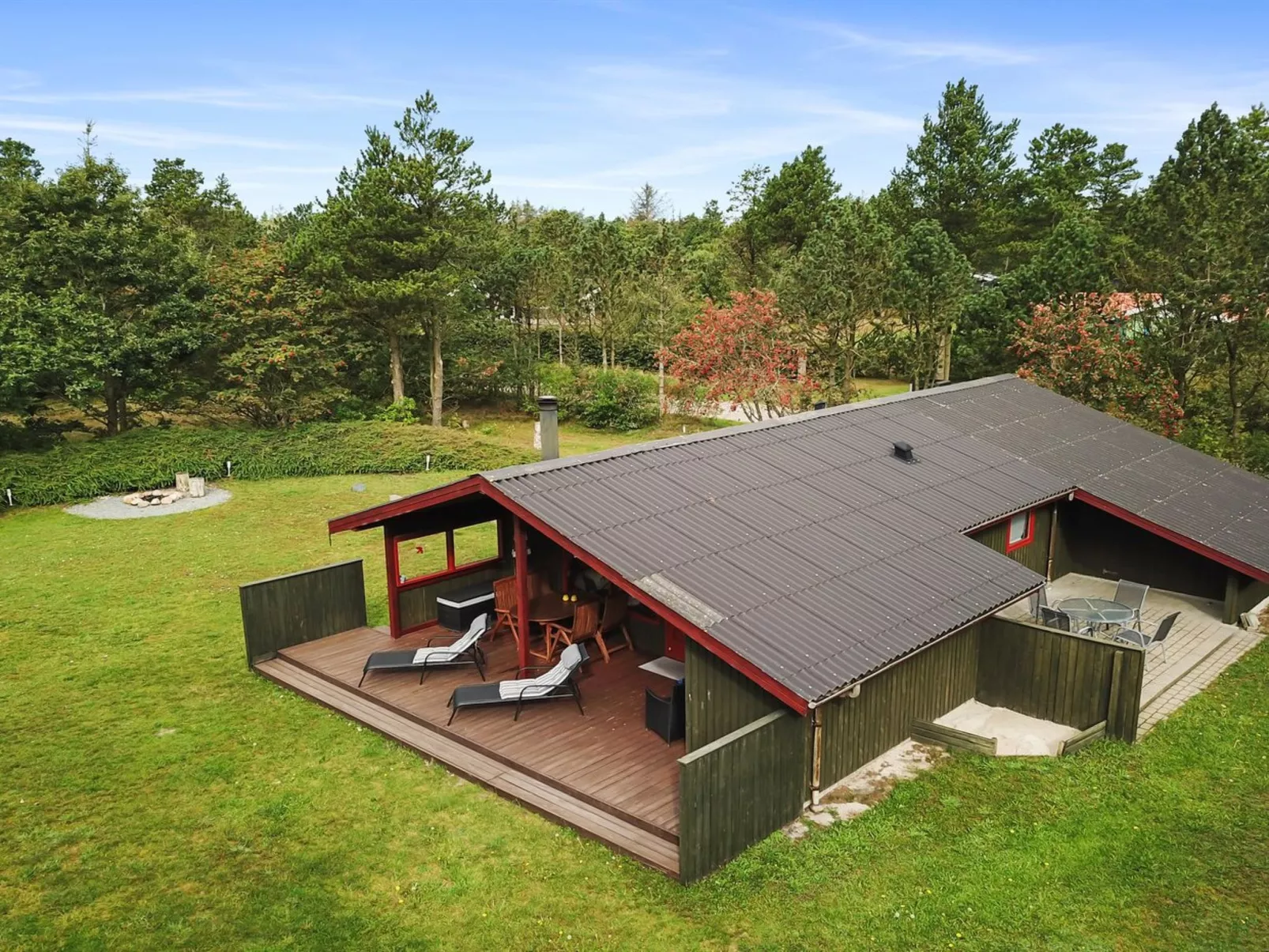 "Gunsten" - 2.3km from the sea