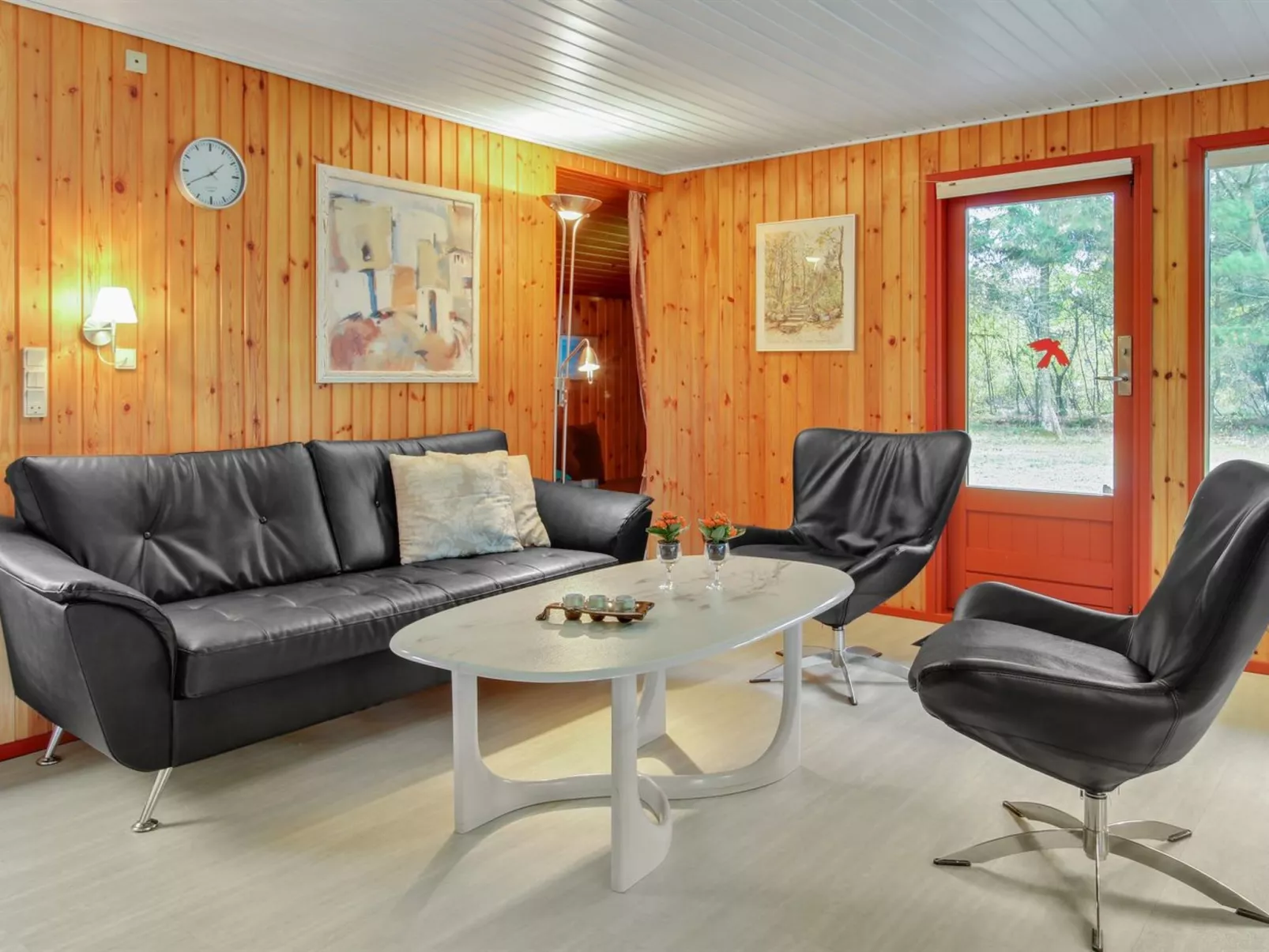 "Gunsten" - 2.3km from the sea