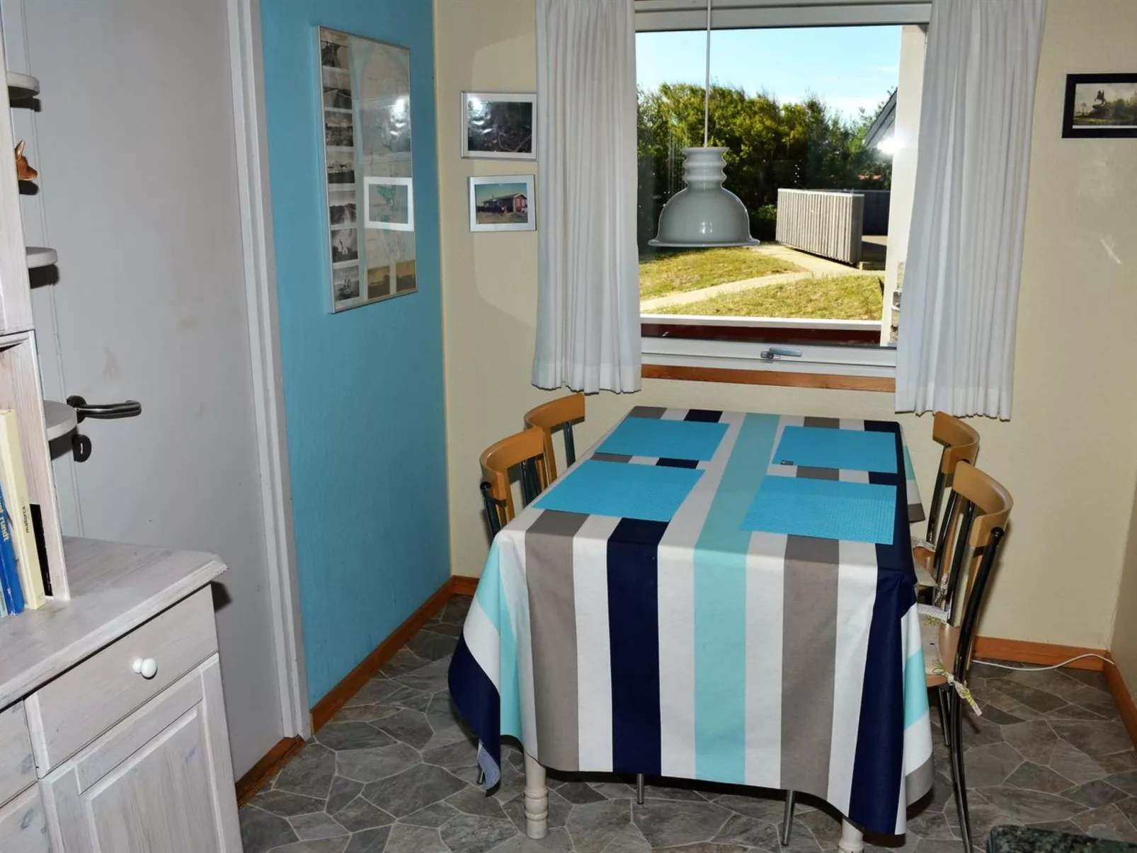 "Veijo" - 800m from the sea-Binnen