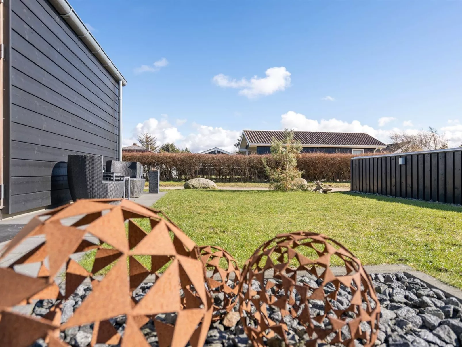 "Aaran" - 700m from the sea-Buiten