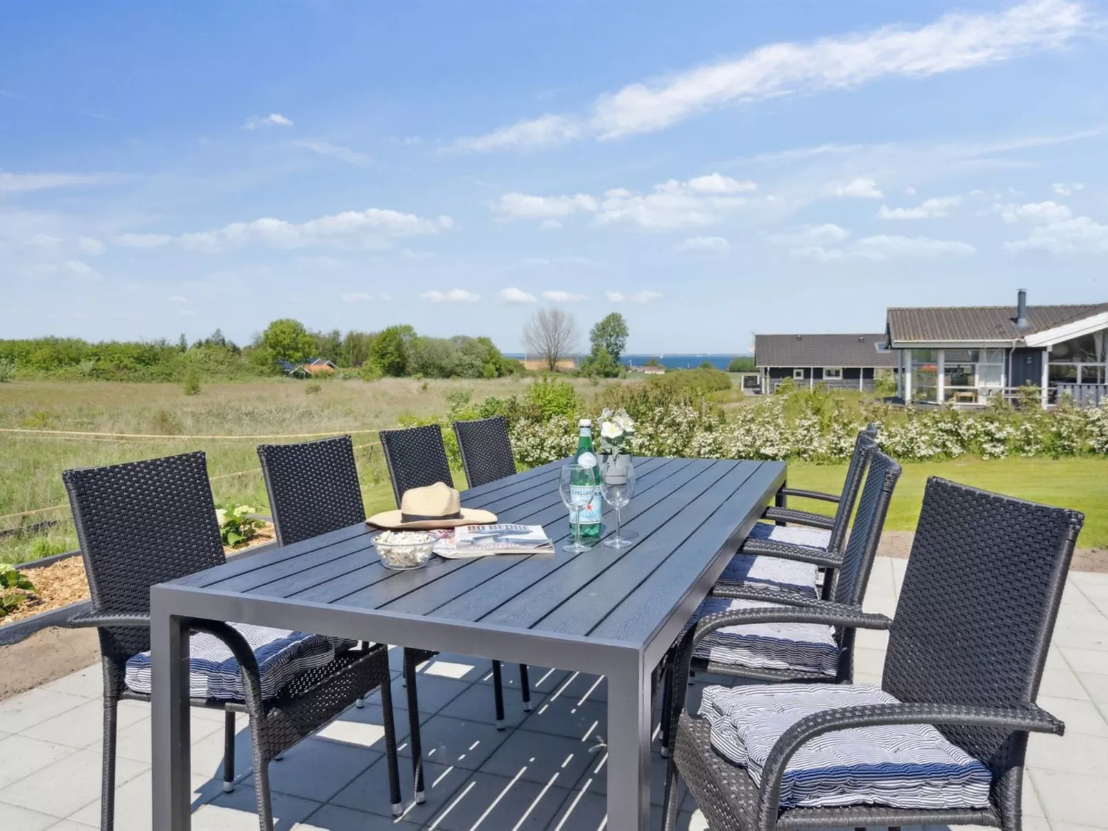 "Ika" - 450m from the sea-Buiten