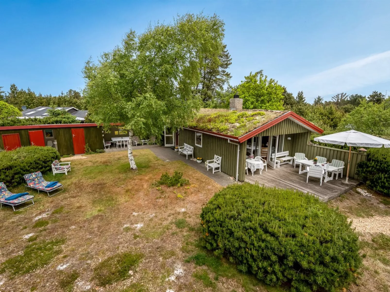 "Sisko" - 800m from the sea