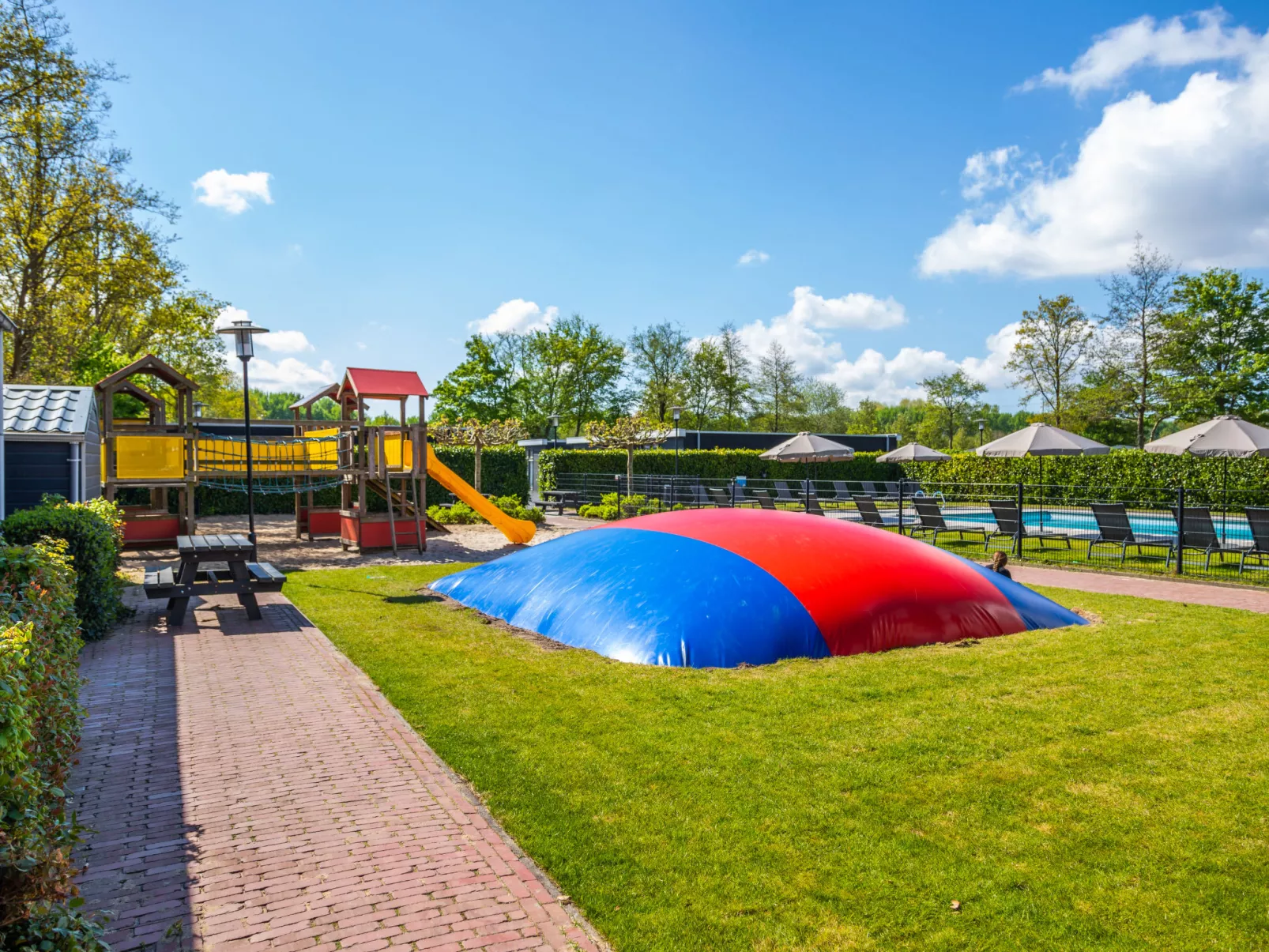 Exclusif 6-Buiten