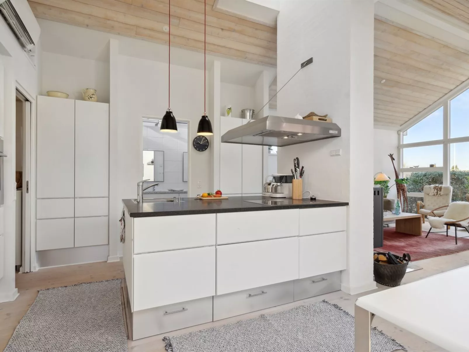 "Ovelil" - 100m from the sea-Binnen