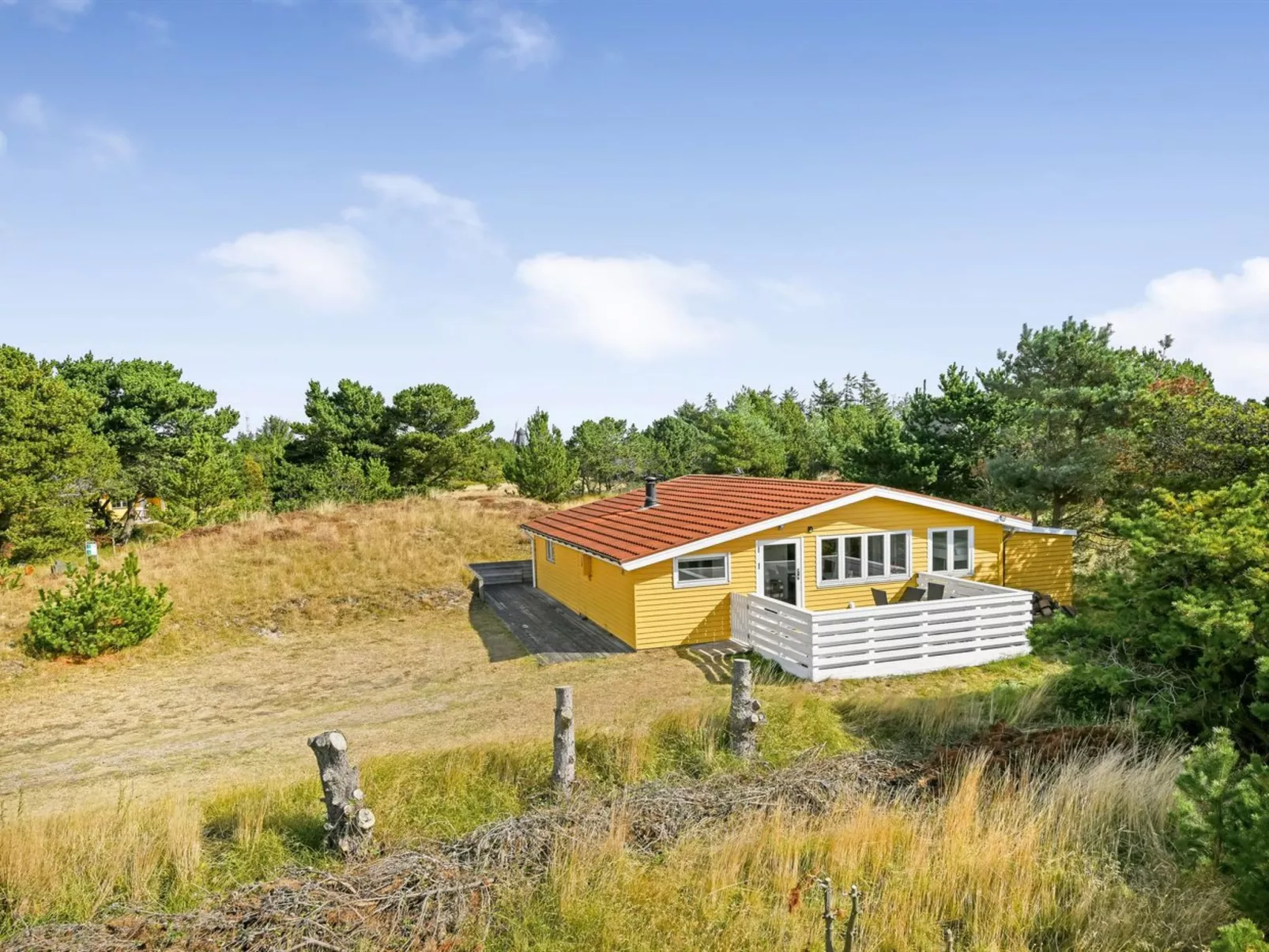 "Heinke" - 2km from the sea