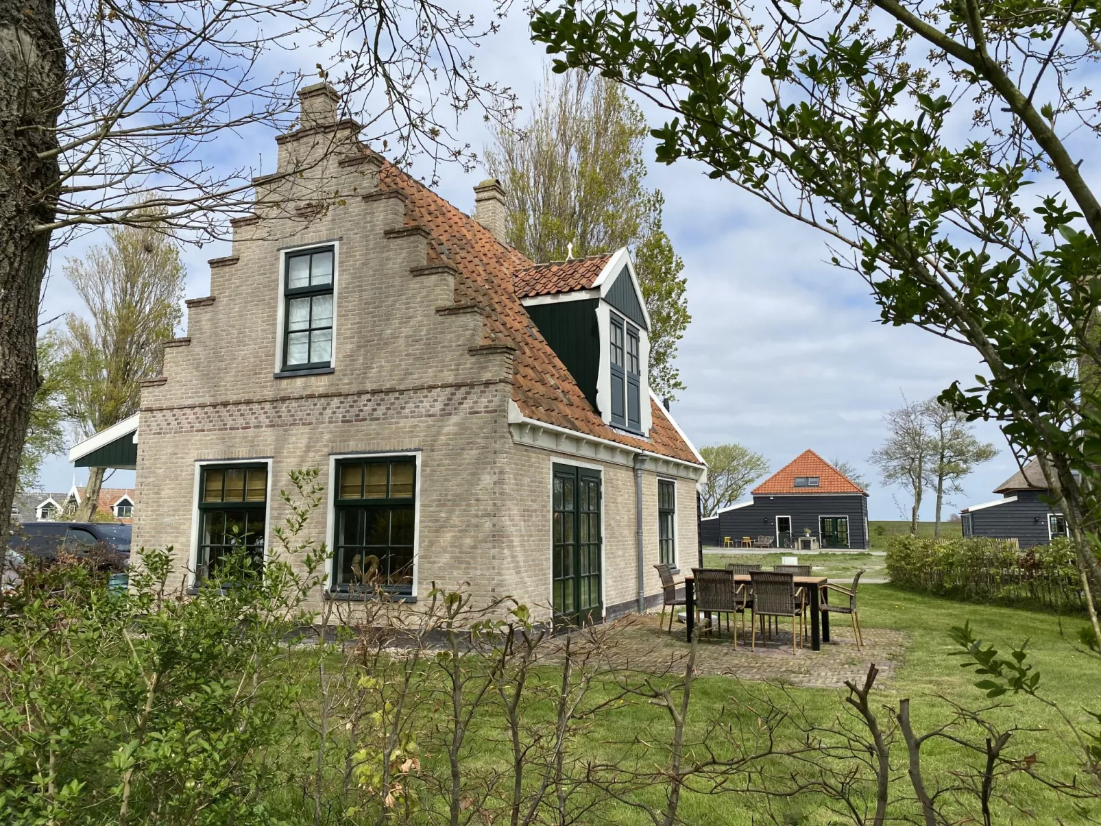Wiringherlant-Buiten