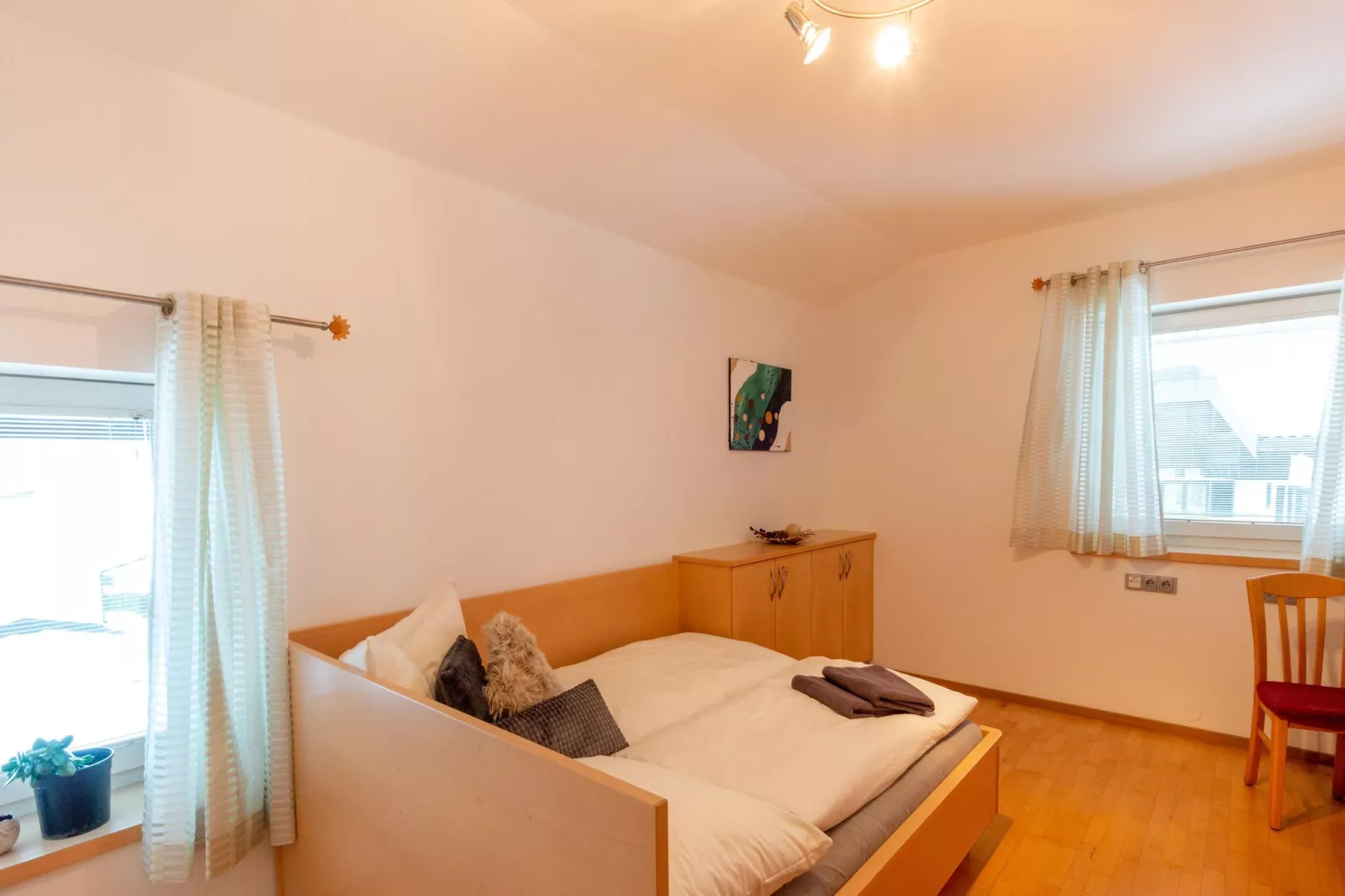 Apartment Niedernsill 2 OG-Slaapkamer
