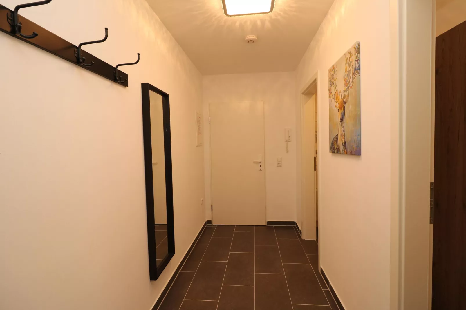 Zentrales Apartment in Messenähe-Overloop