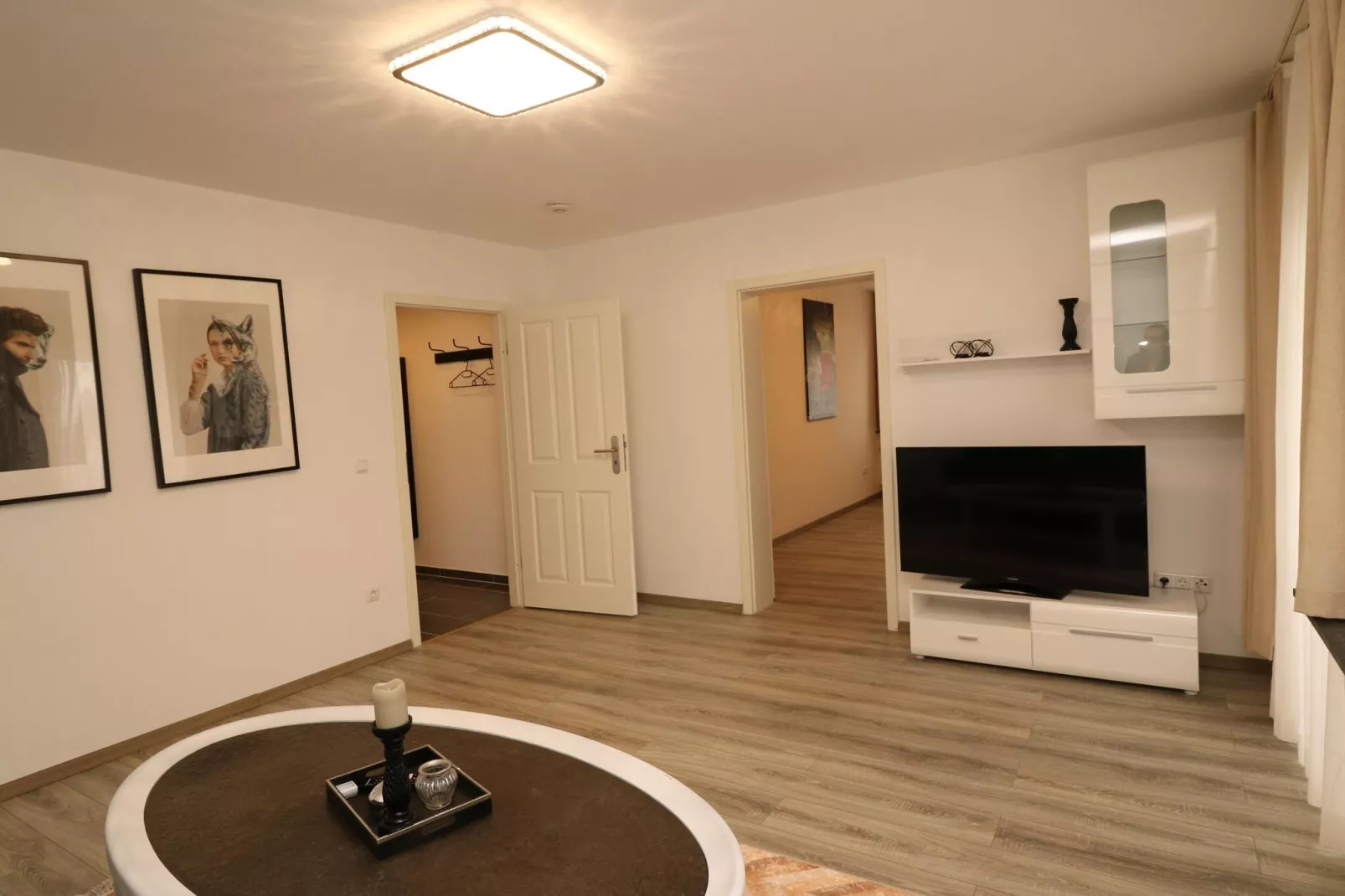 Apartment Nähe Messezentrum-Woonkamer