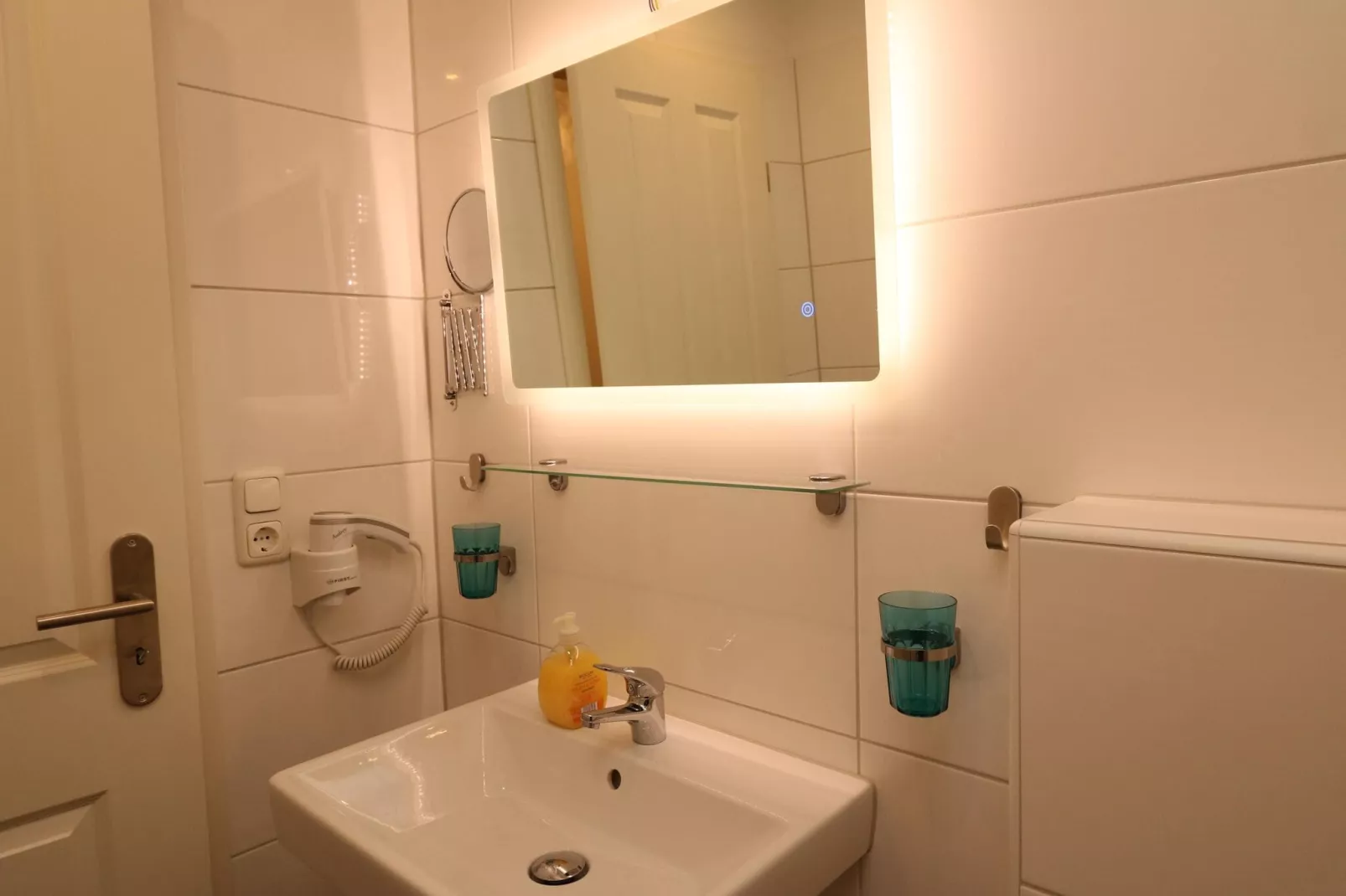 Apartment in Messenähe Essen und DD-Badkamer