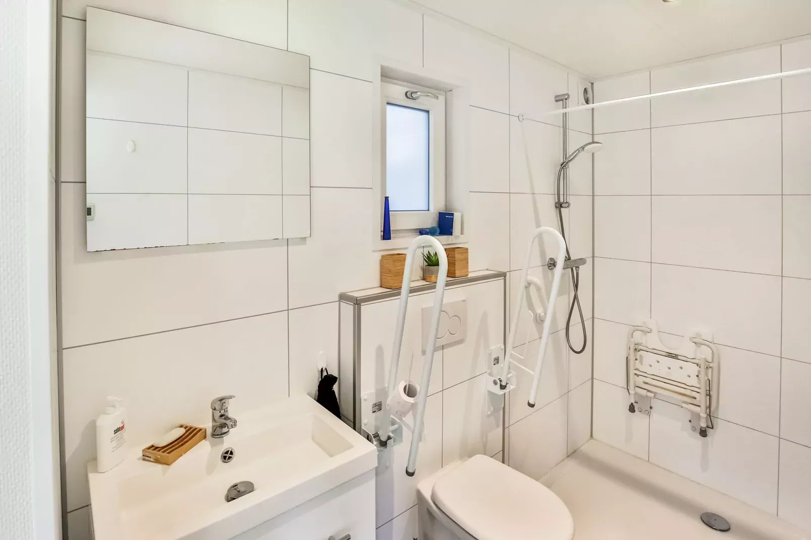 Het Eikeltje-Badkamer