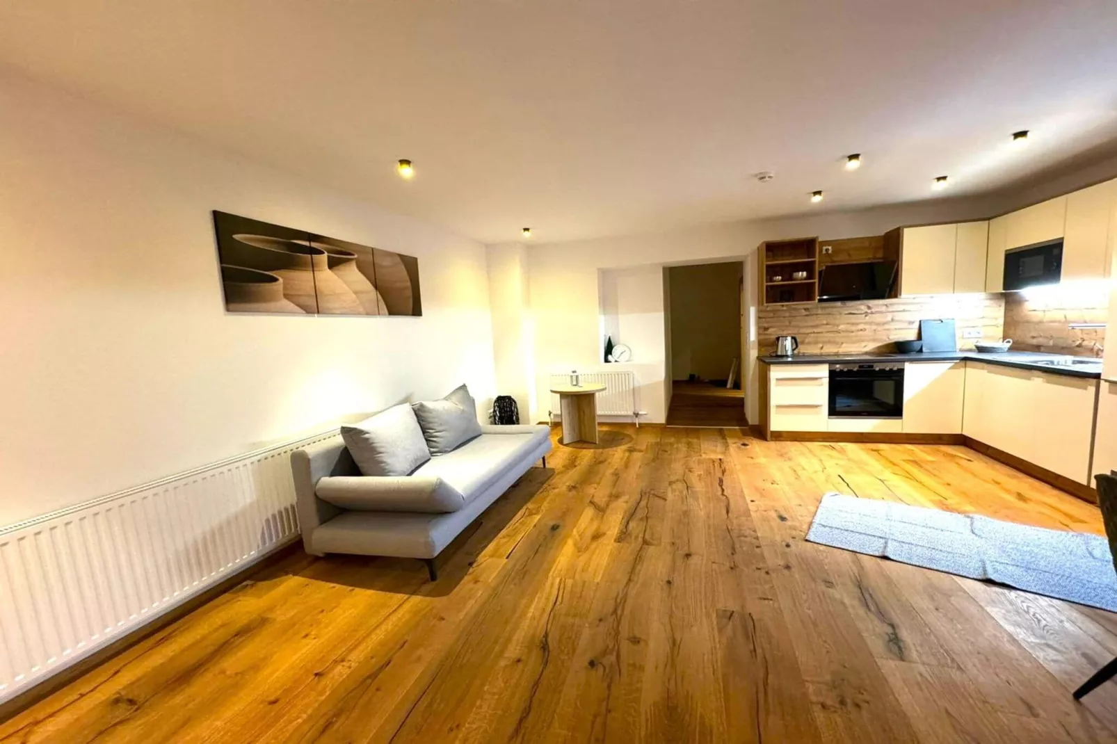 Apartment 6