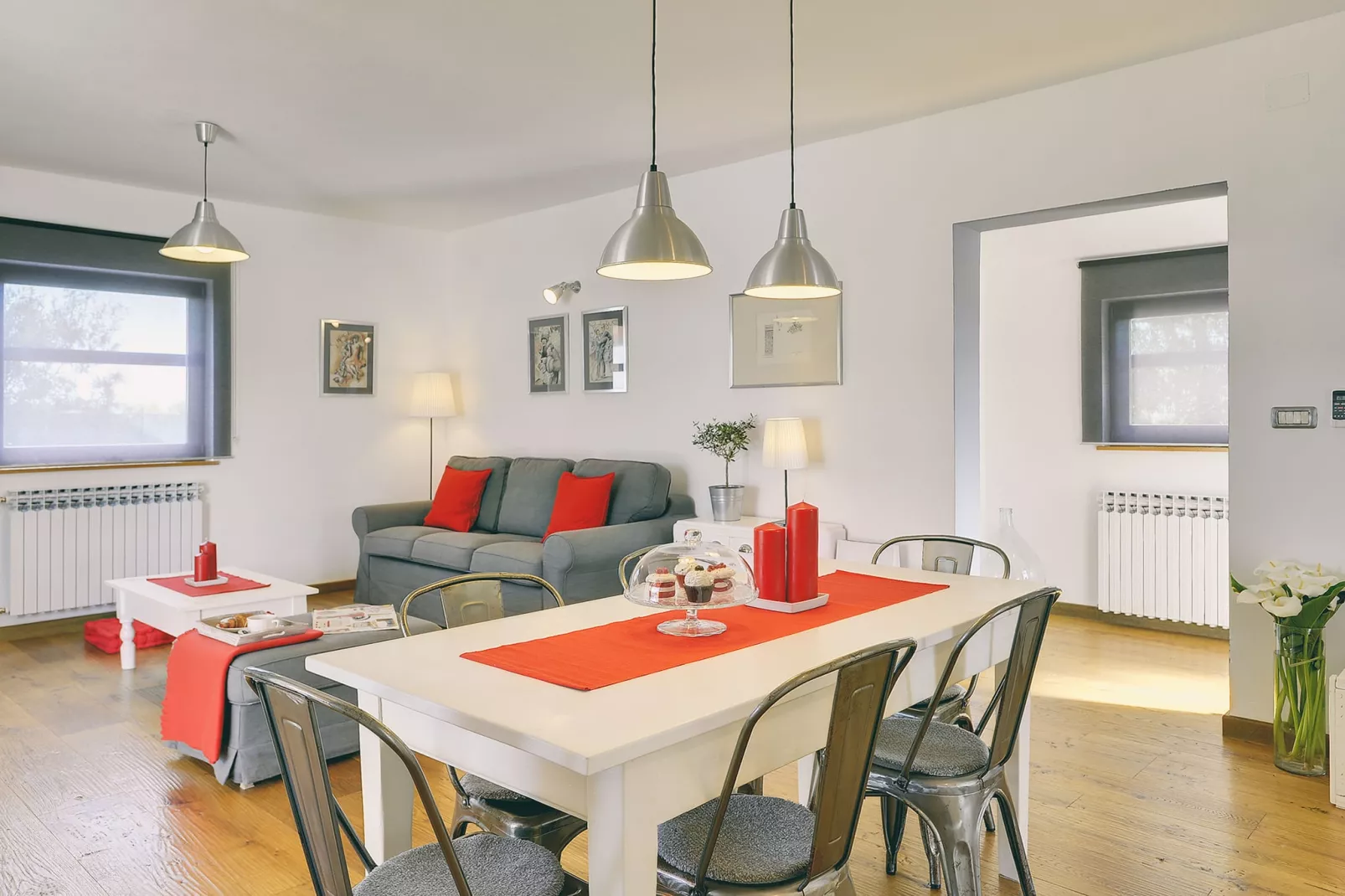 Casa Zara-Eetkamer