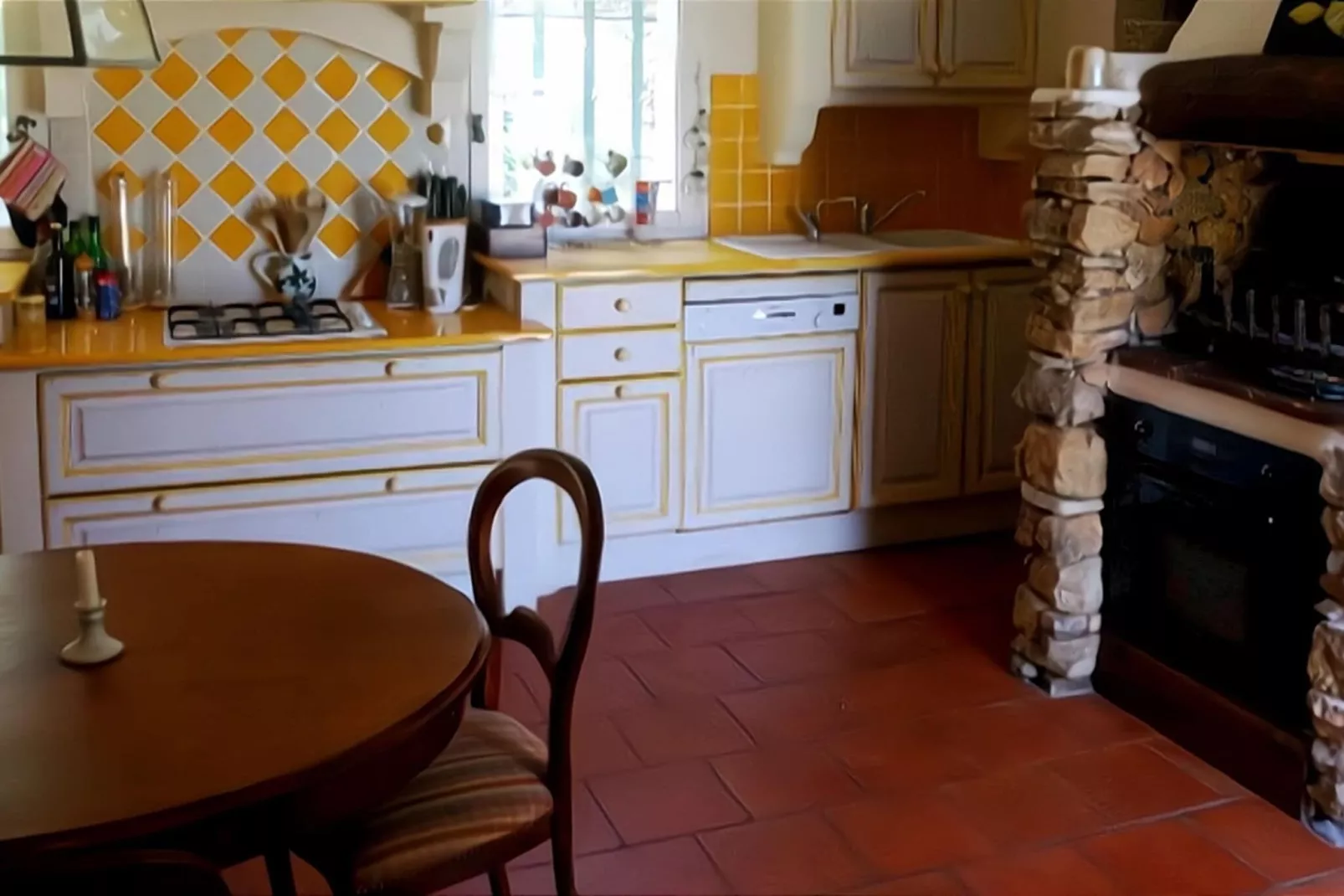 Bastide Saint Esprit-Keuken