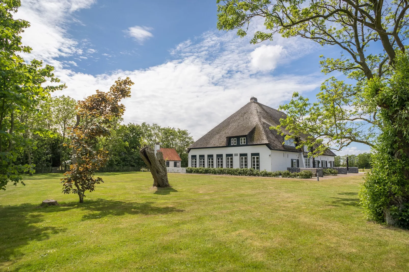 Appartement Hoeve Holland R1-Buitenkant zomer