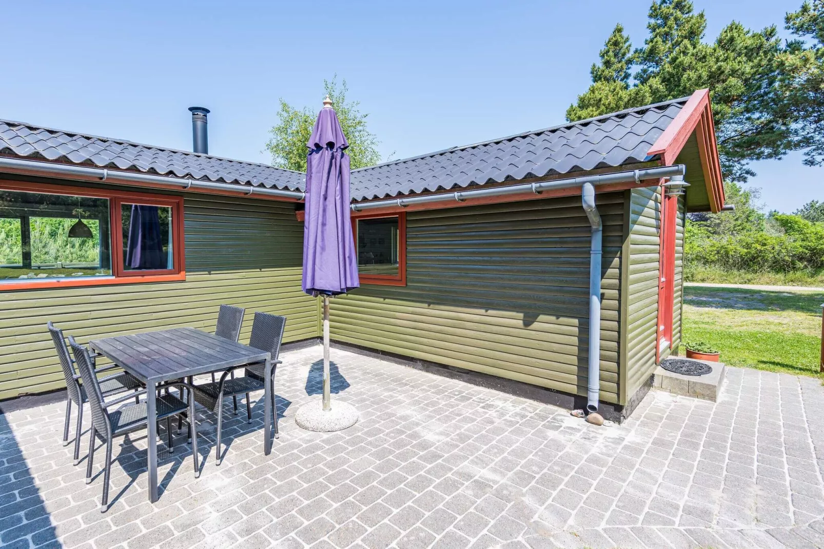 Afgelegen dennenboomhut-By Traum-Niet-getagd